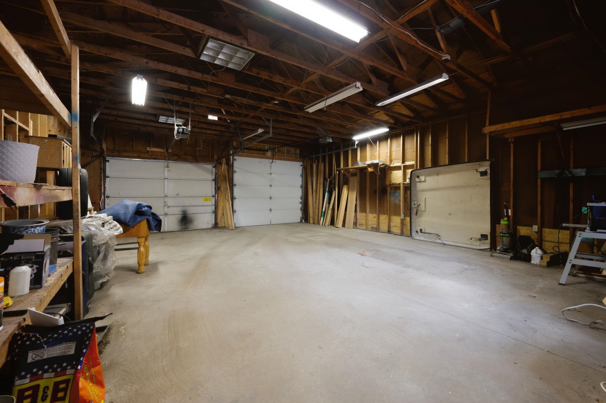 727 S Volutsia Ave Property Photo 30