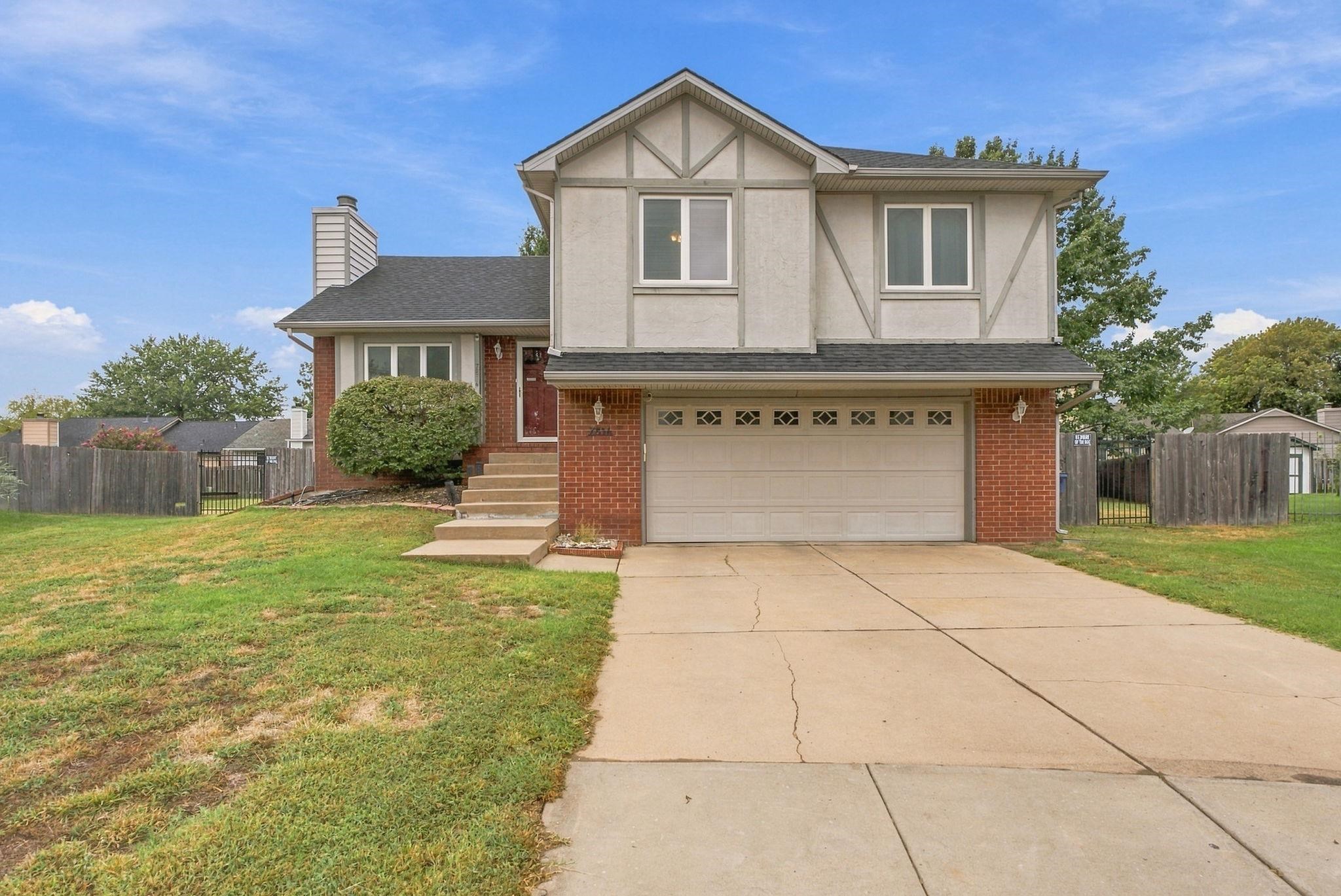 7814 W Barrington Cir Property Photo 1