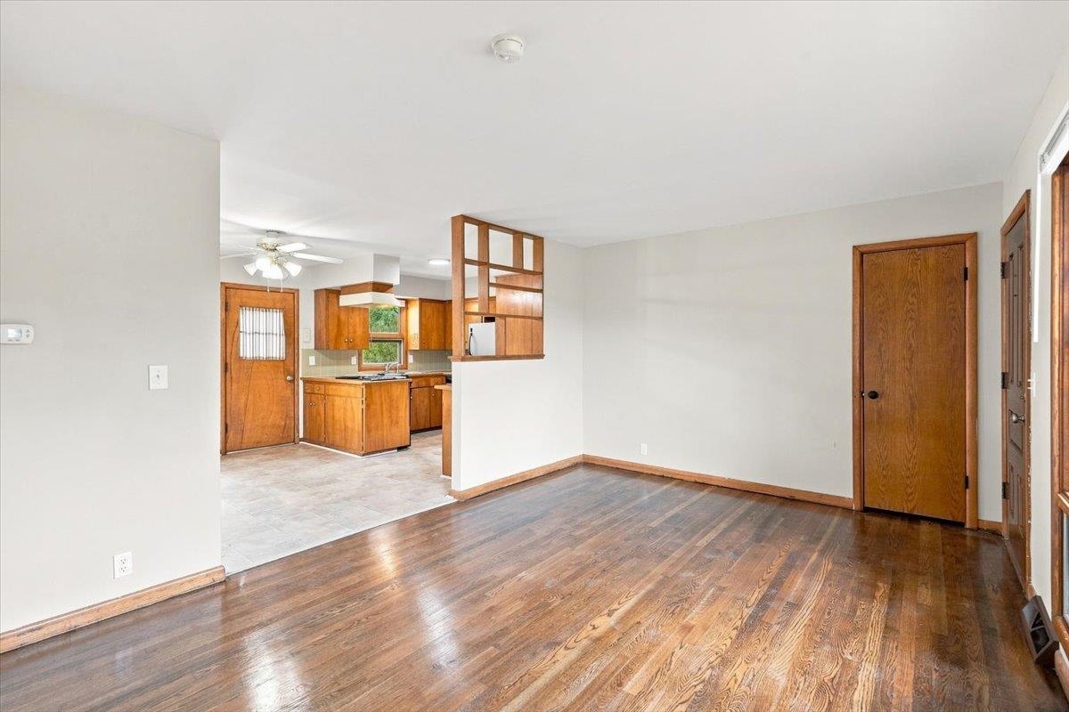 1415 N Prairie Ln. Property Photo 7