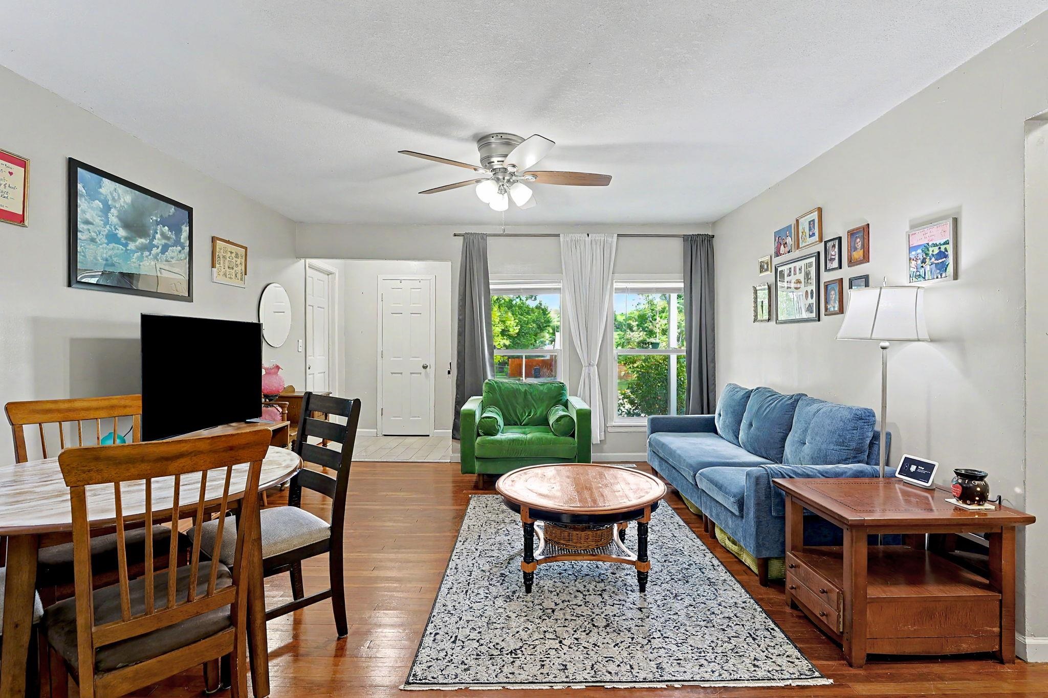 1837 S Drollinger Property Photo 3