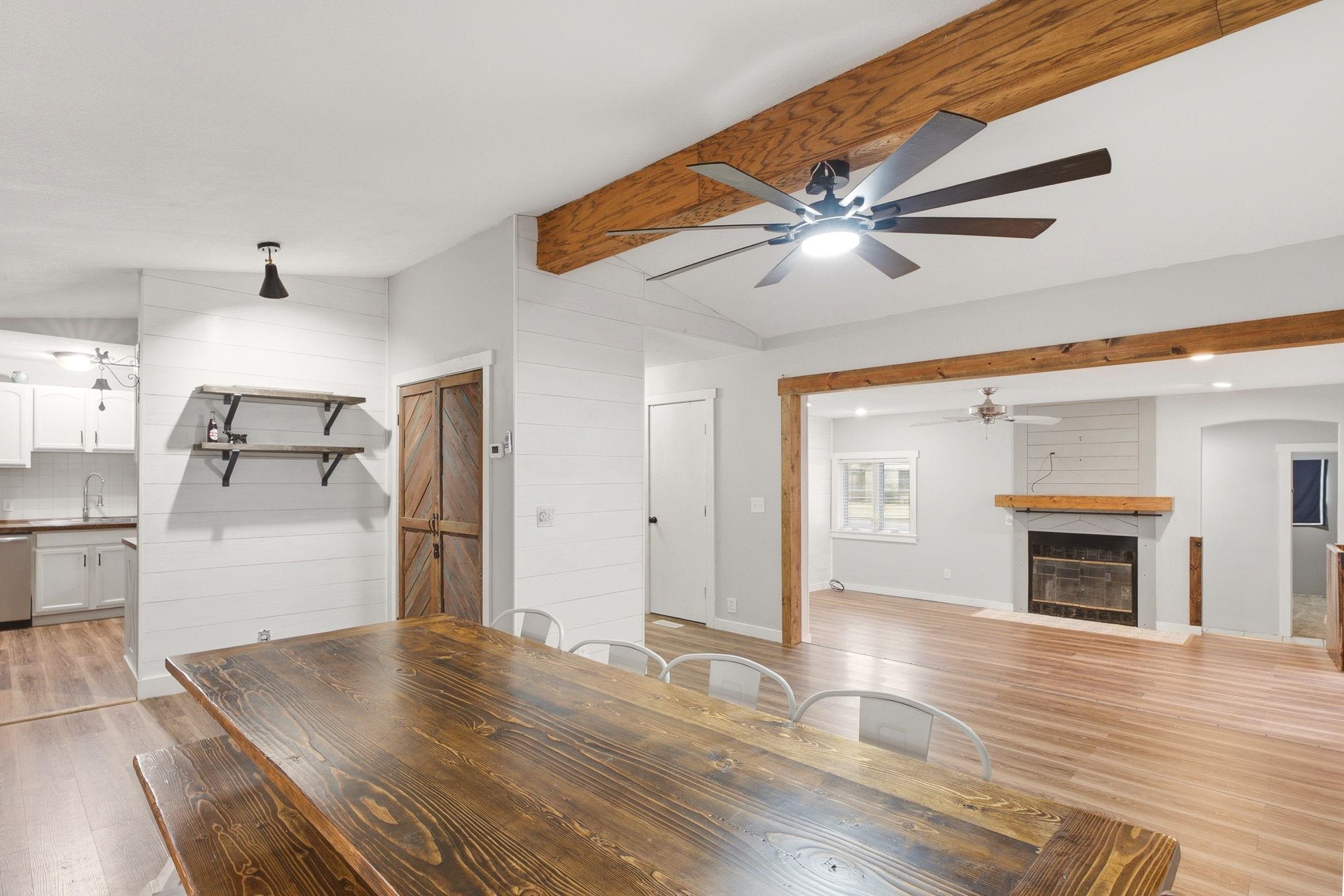 3542 W Pecos Ave. Property Photo 6