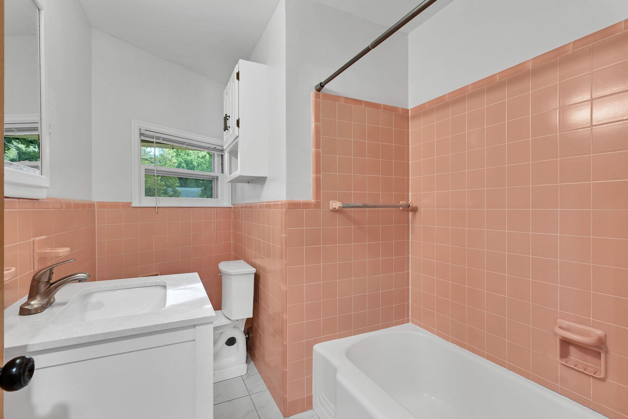 5819 Blueridge St Property Photo 16