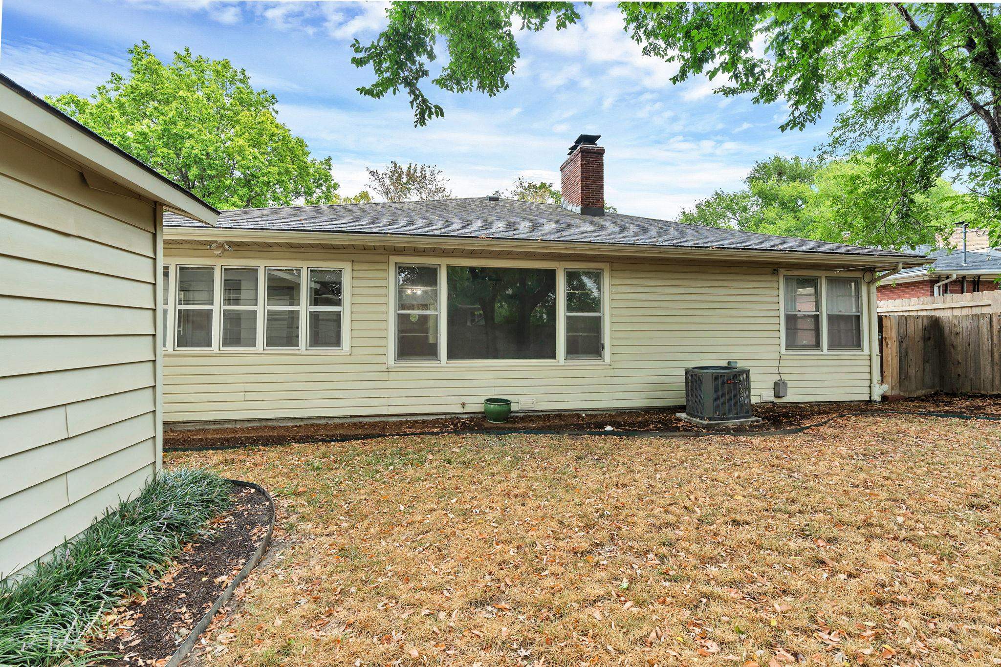 5819 Blueridge St Property Photo 29