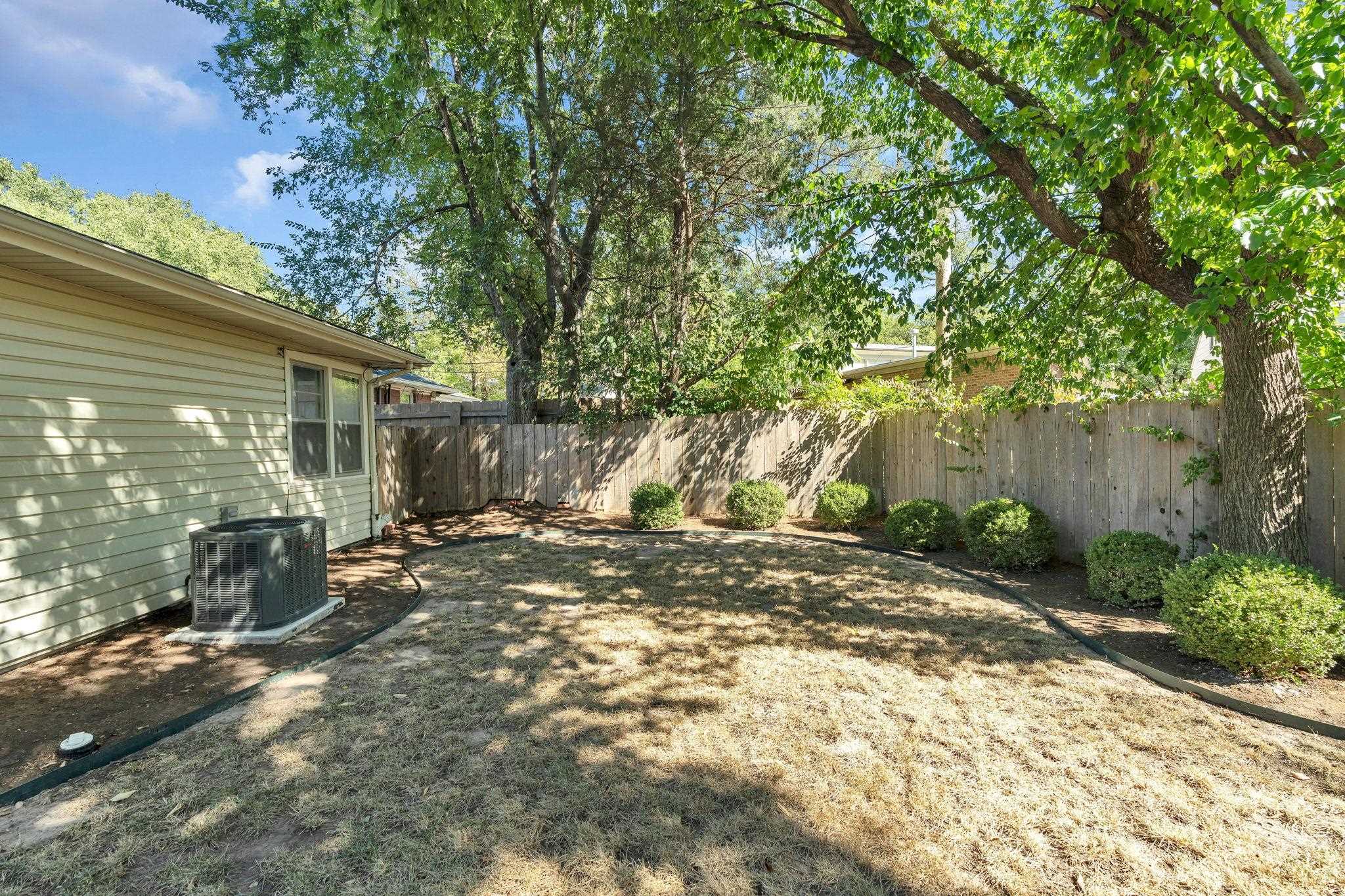 5819 Blueridge St Property Photo 30