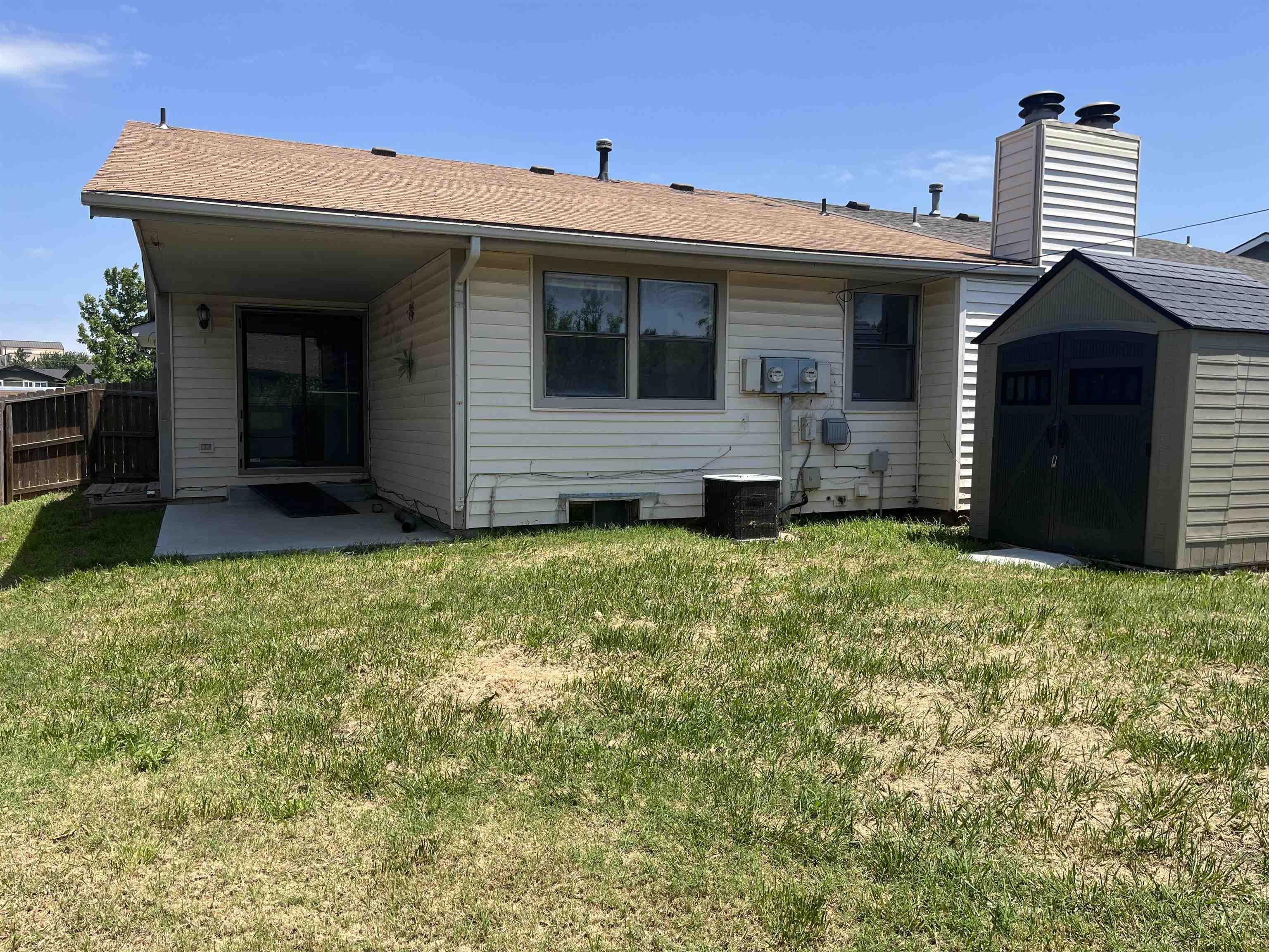 3127 S Bunker Hill Property Photo 12