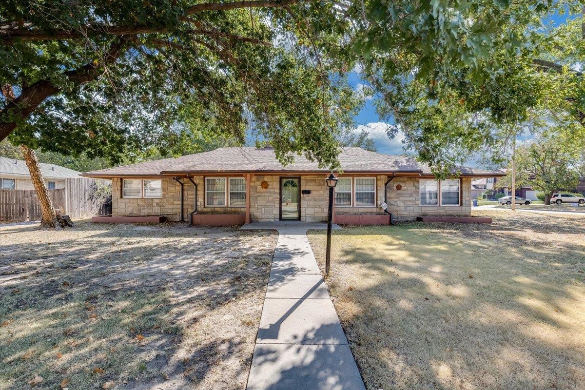 1418 N Pleasant View Property Photo