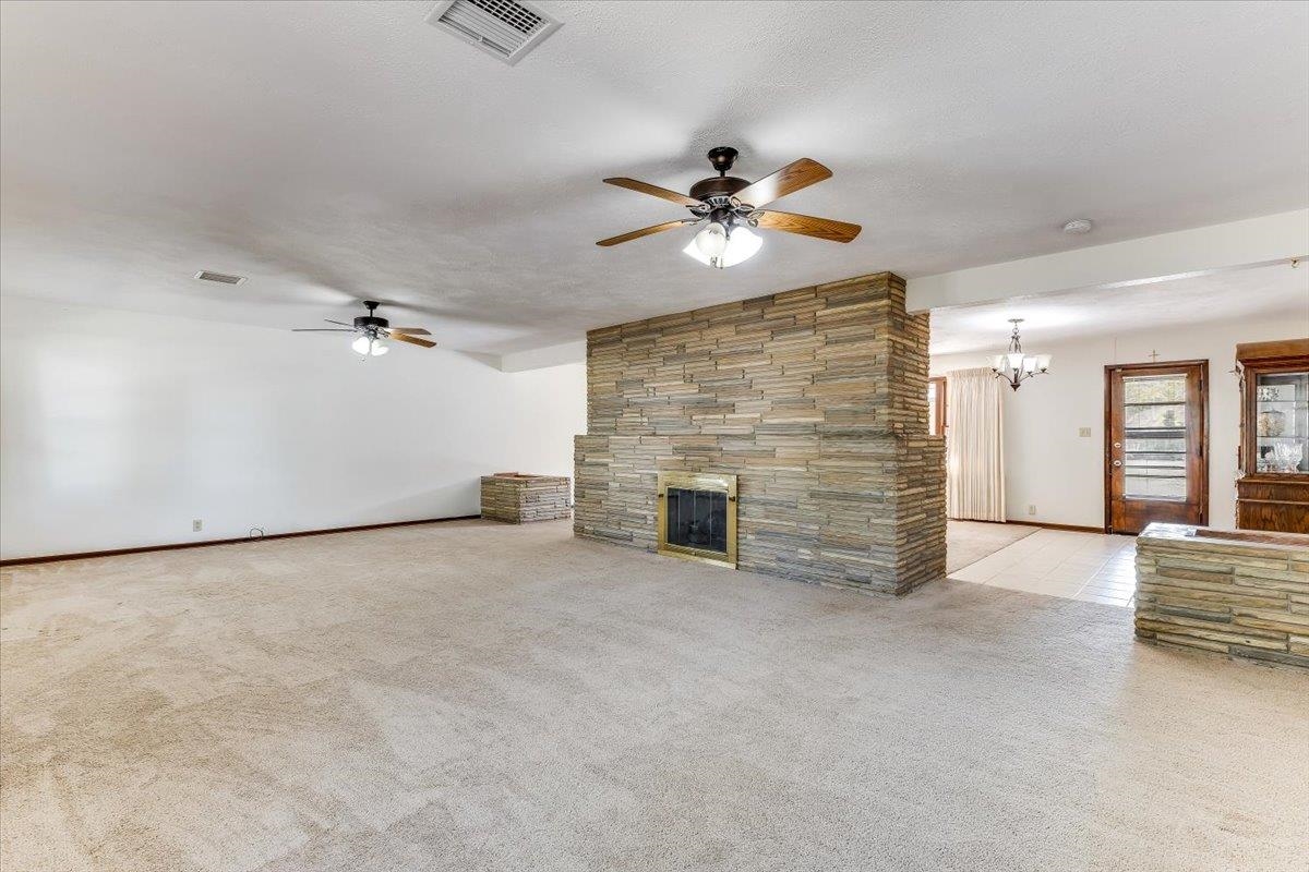 1418 N Pleasant View Property Photo 7