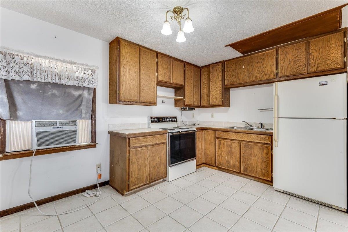 1418 N Pleasant View Property Photo 34