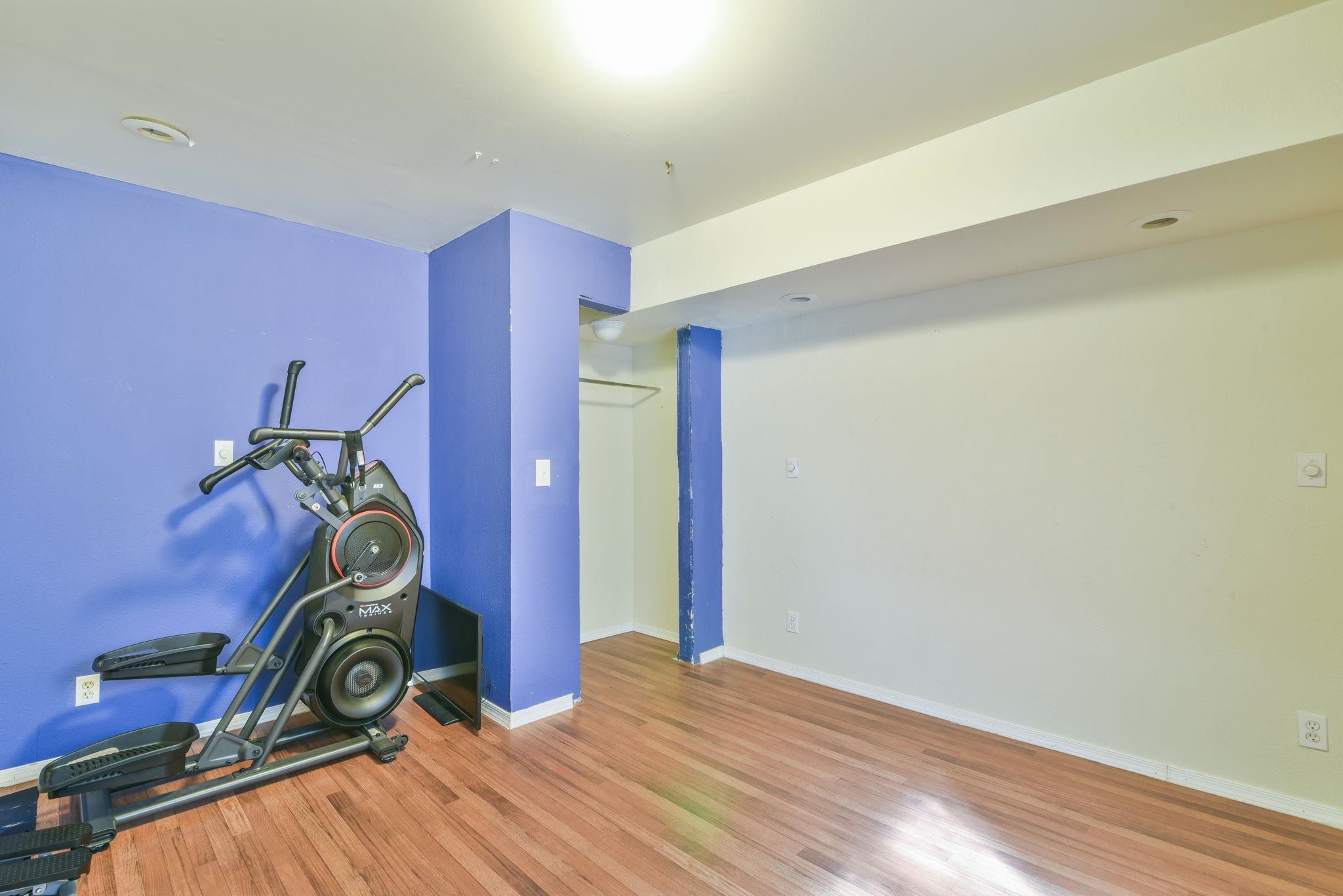3502 N Governeour St Property Photo 27