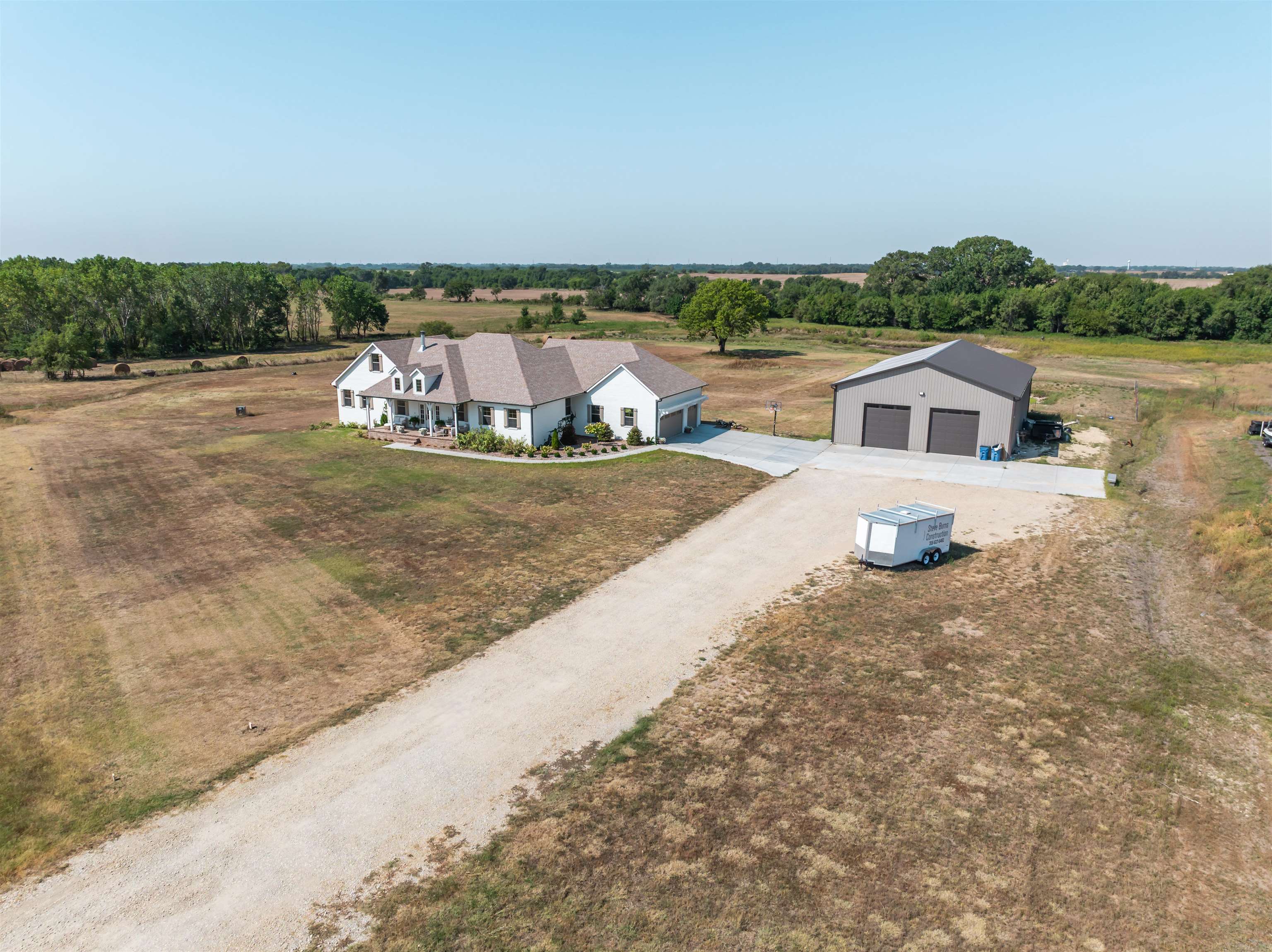 1751 S Bonanza Property Photo 4