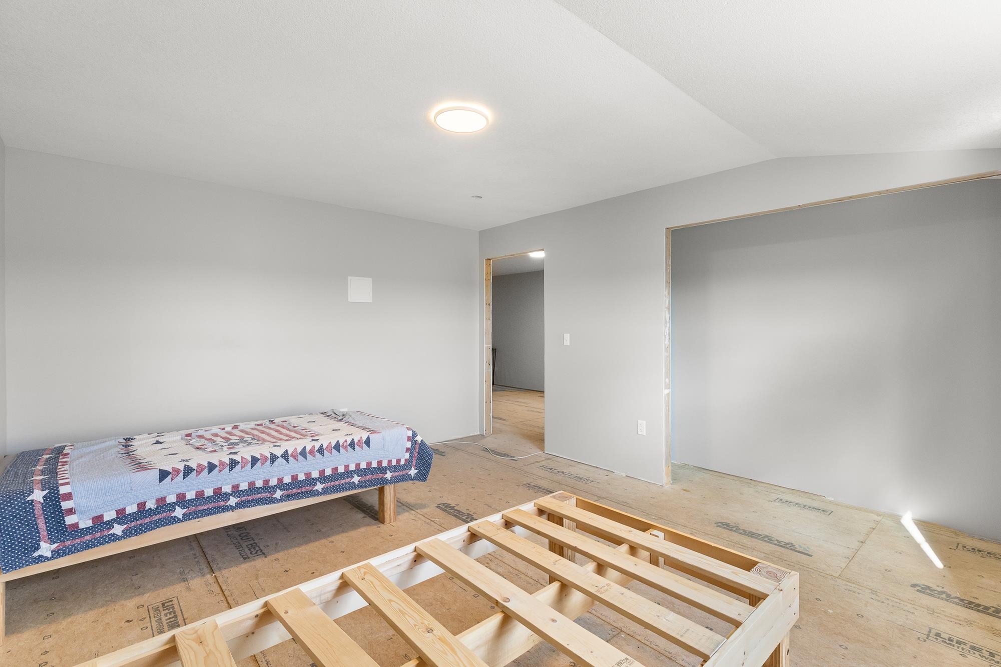 2939 N Halstead Property Photo 25