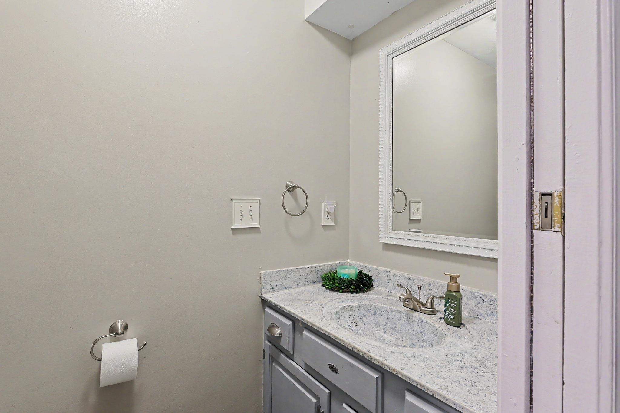 1708 E Evergreen Ct Property Photo 11