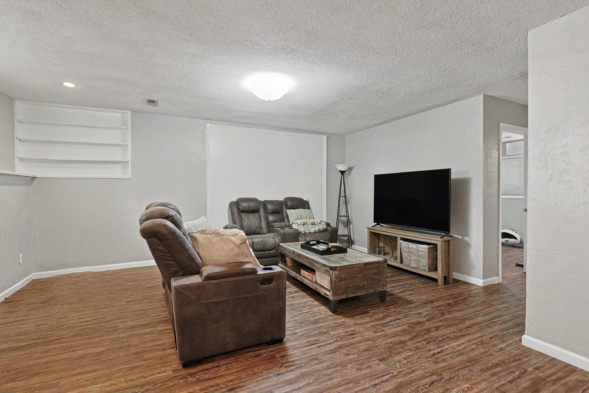 1708 E Evergreen Ct Property Photo 24