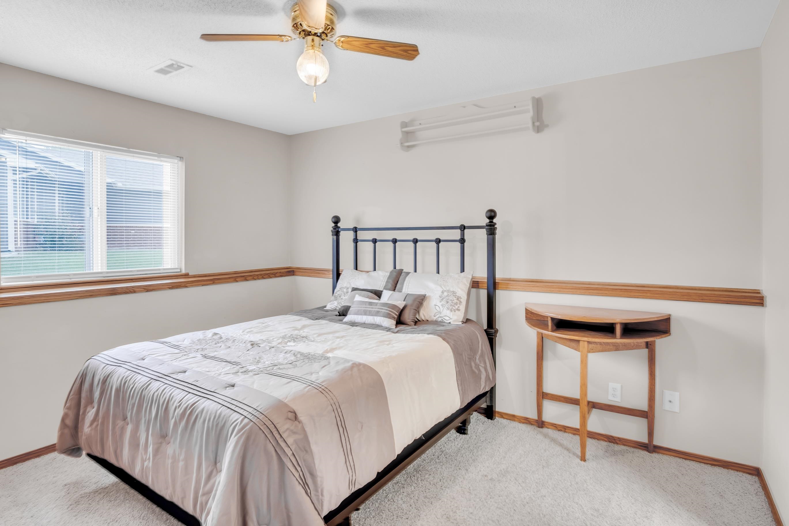 2321 Paddington Ave Property Photo 30