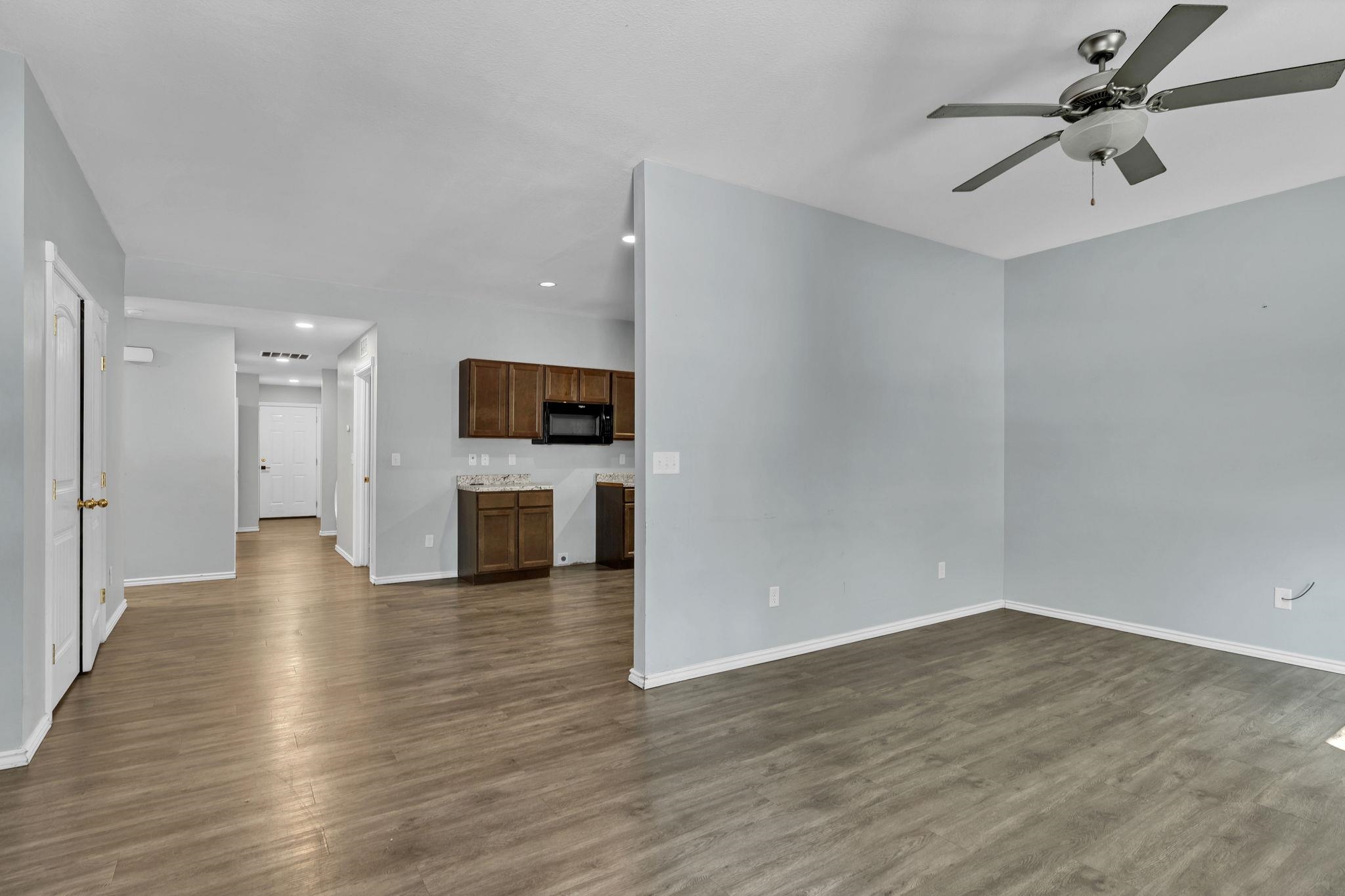 1143 N Estelle Ave. Property Photo 8