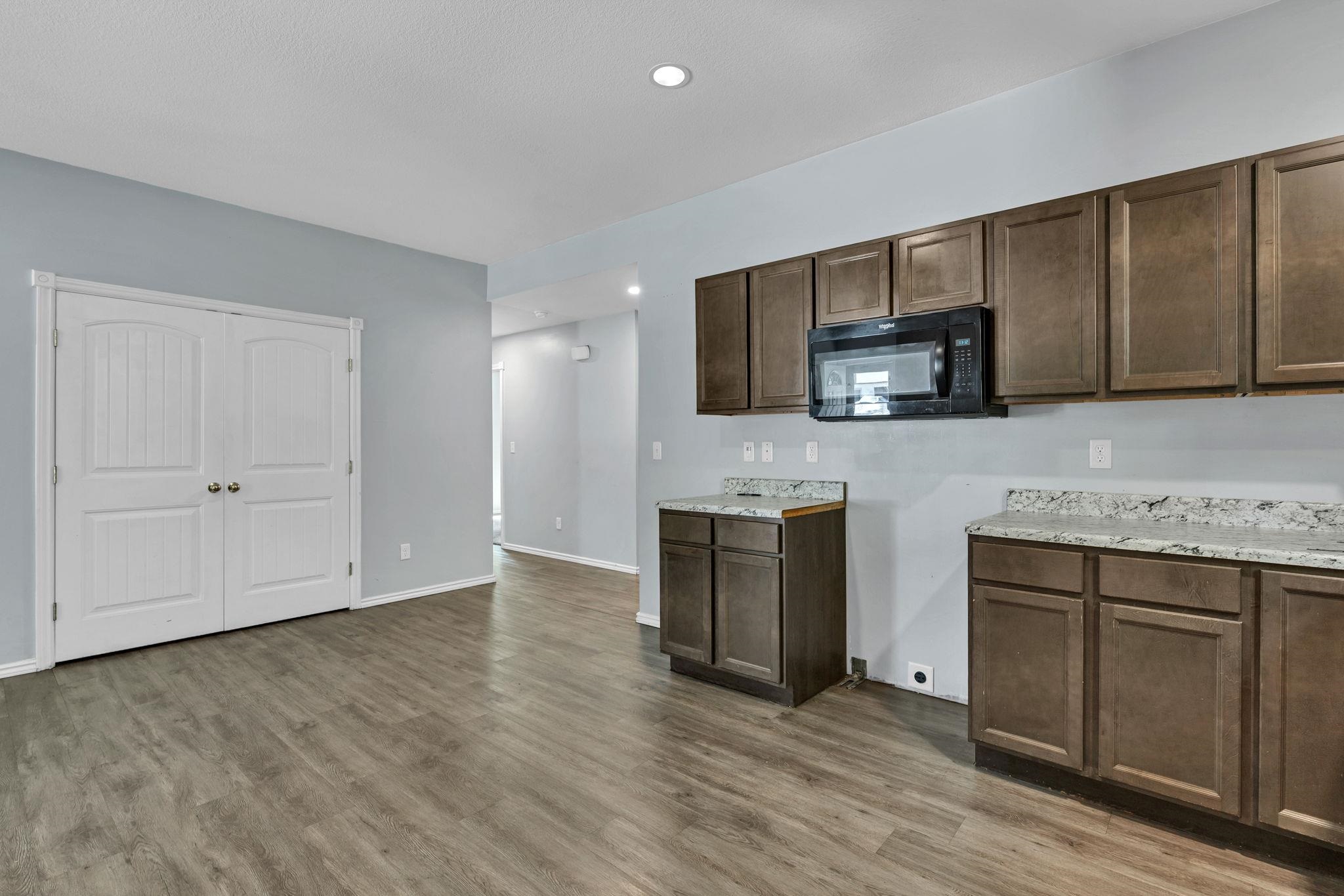 1143 N Estelle Ave. Property Photo 12