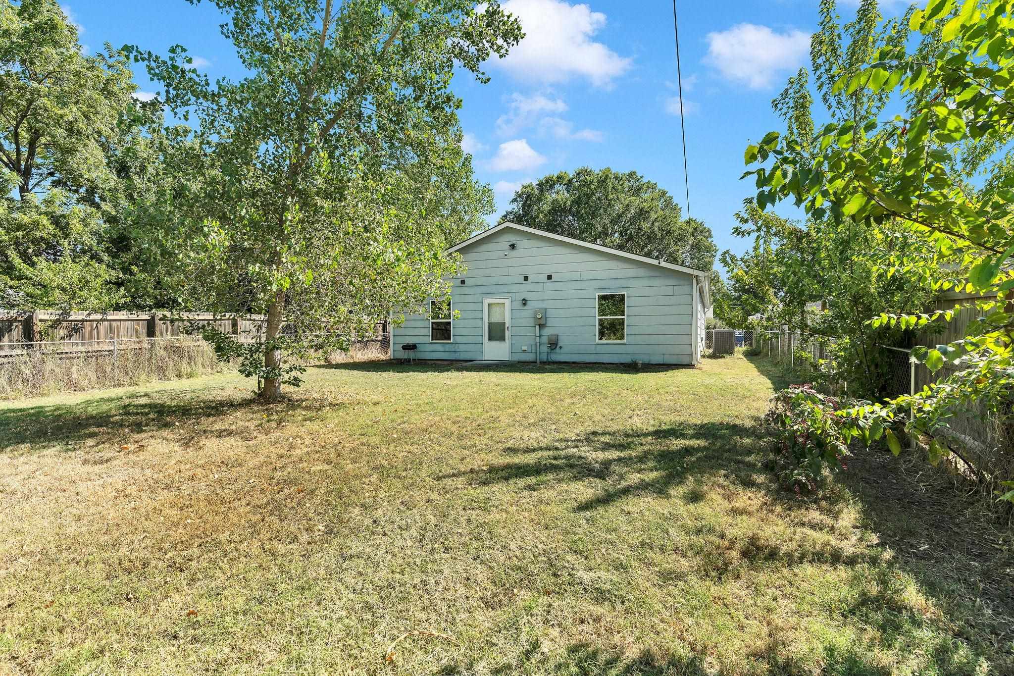 1143 N Estelle Ave. Property Photo 28