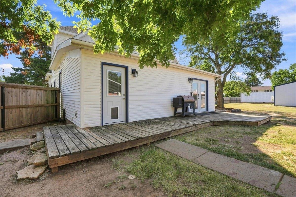 37 N Boyd St Property Photo 26