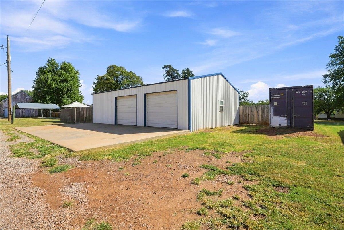 37 N Boyd St Property Photo 31