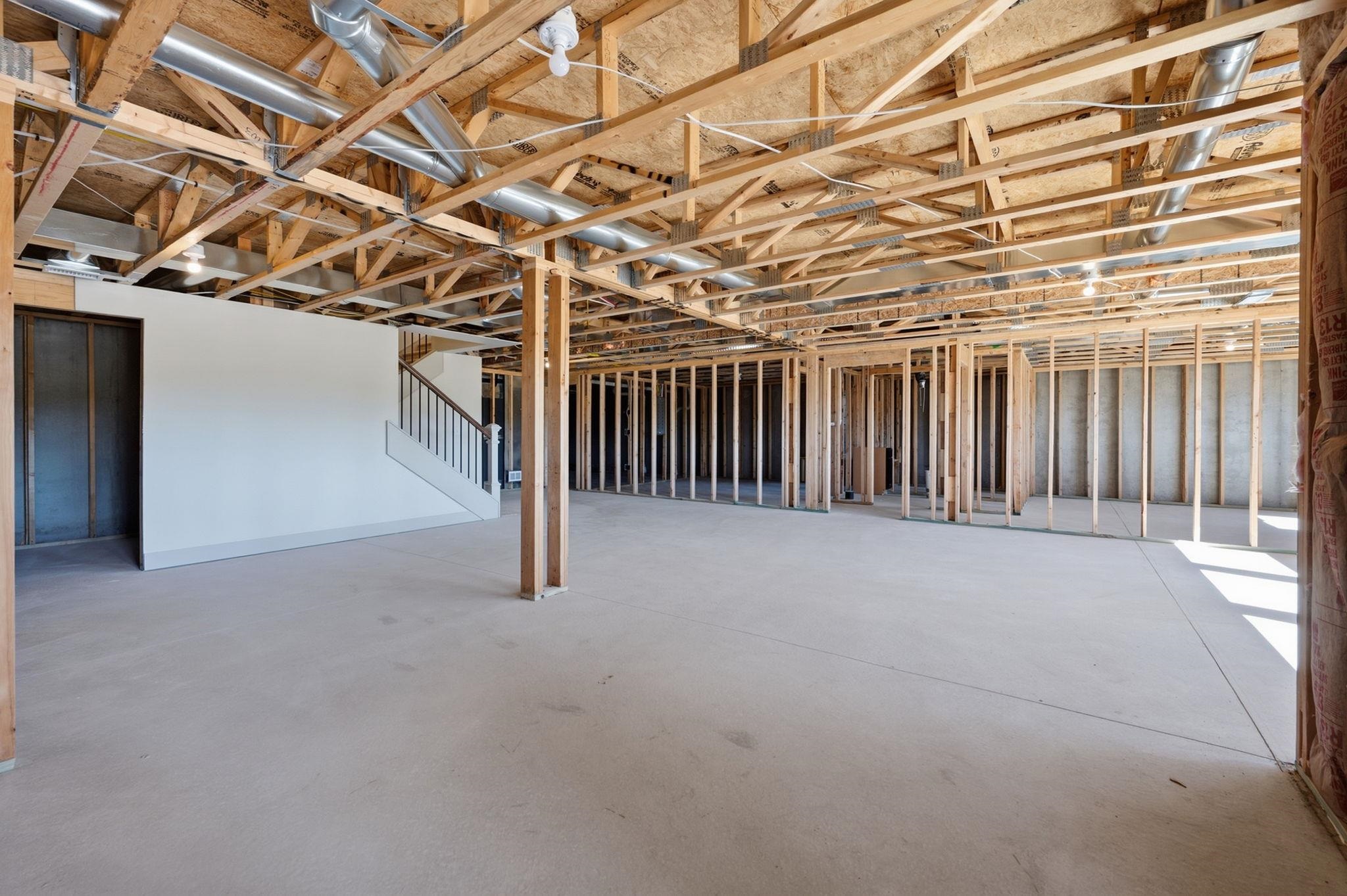 5119 N Highland Property Photo 23