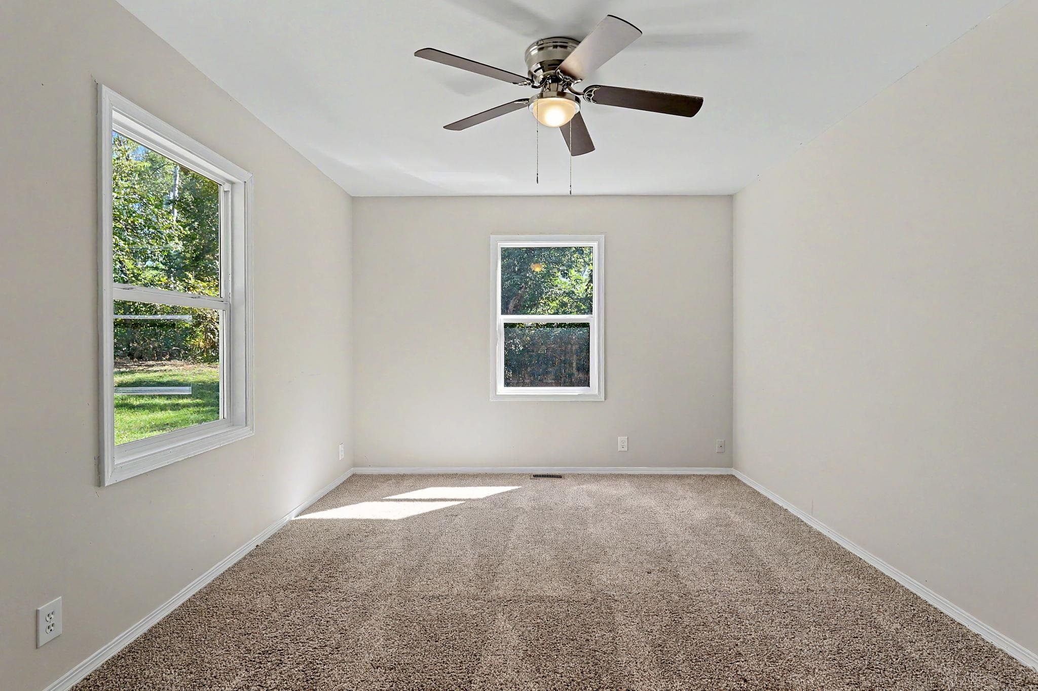 503 W Conyers Ave Property Photo 16