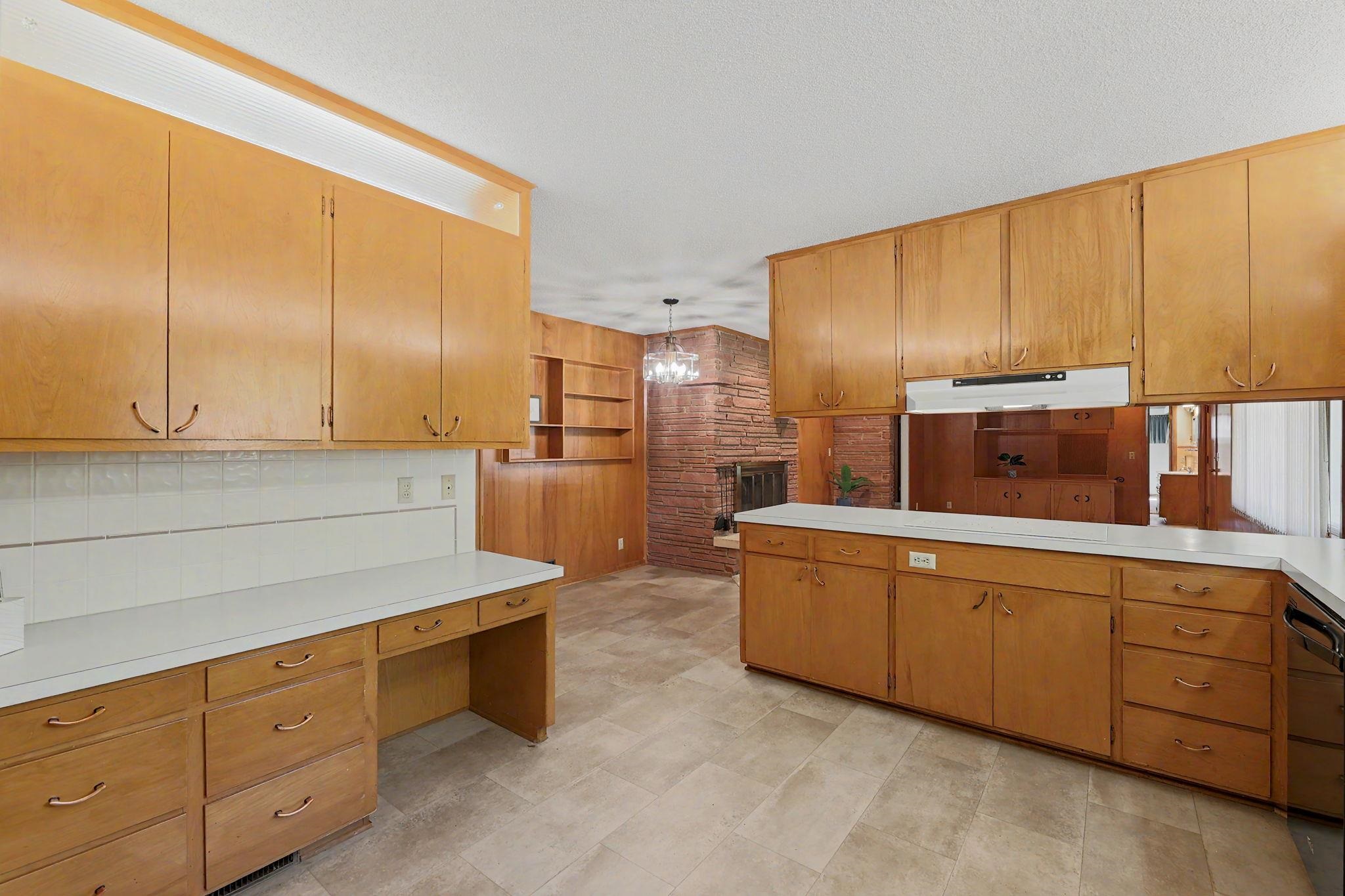367 N Fairway Ave Property Photo 14