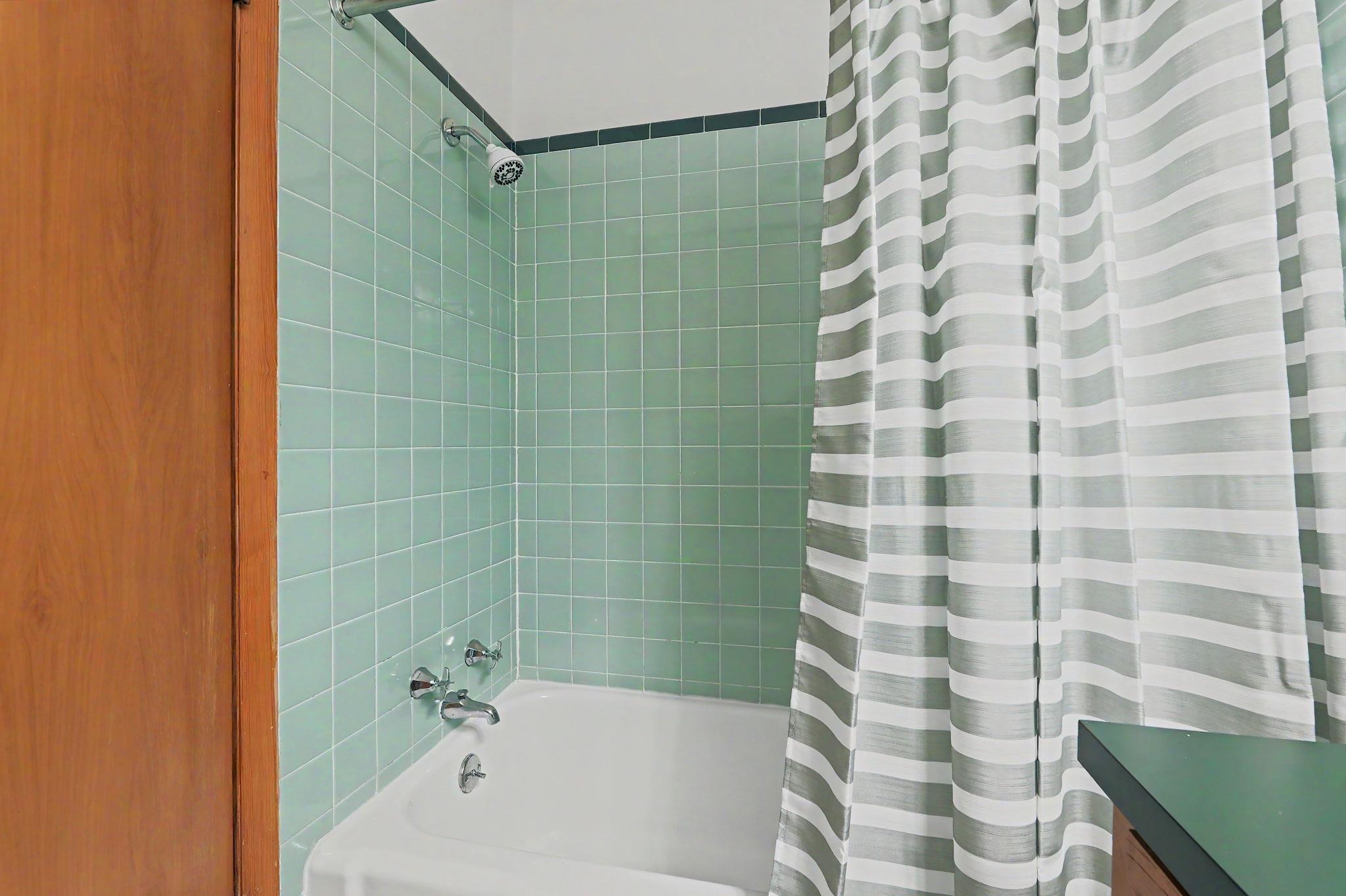 367 N Fairway Ave Property Photo 16