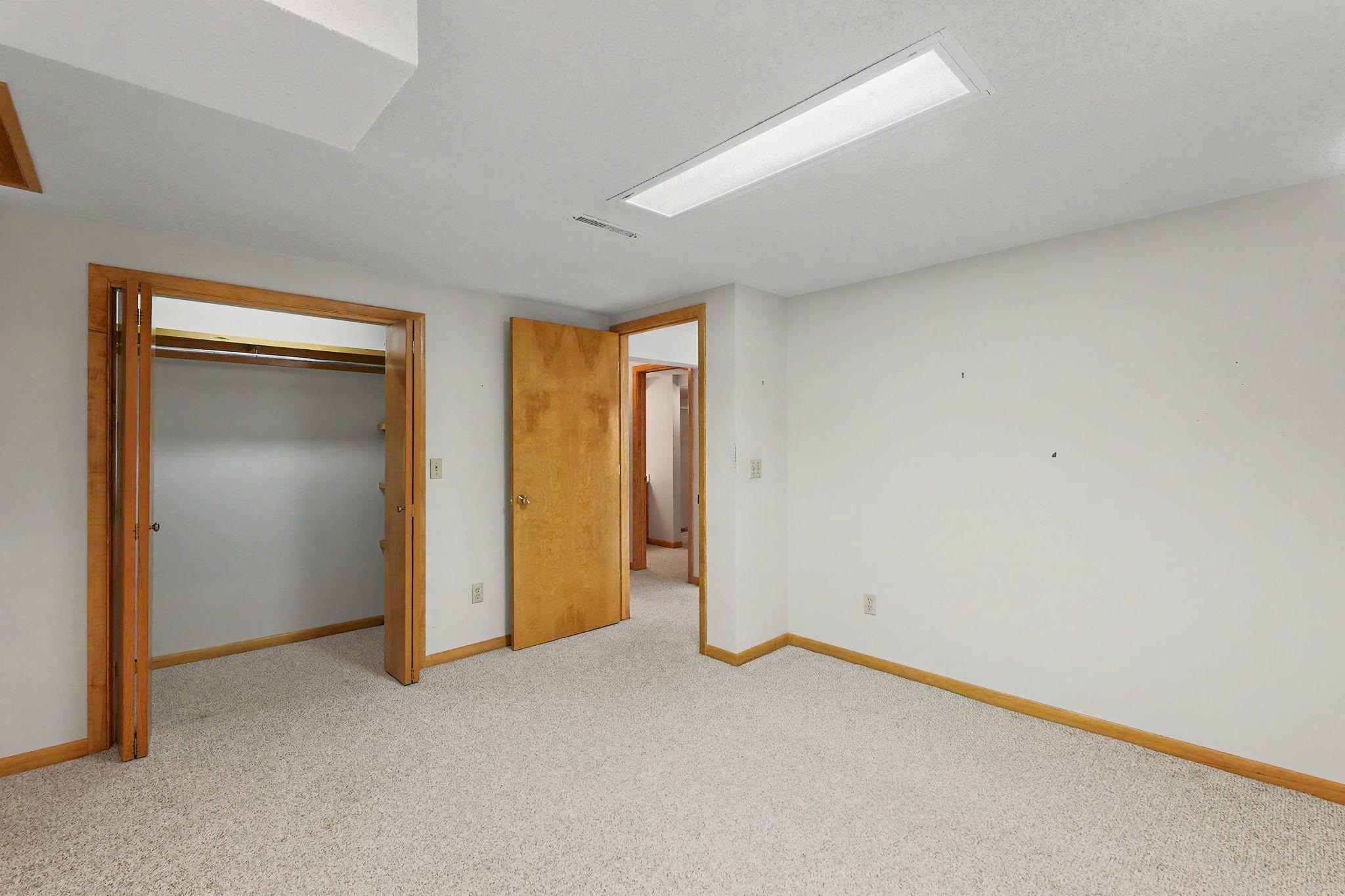 367 N Fairway Ave Property Photo 24