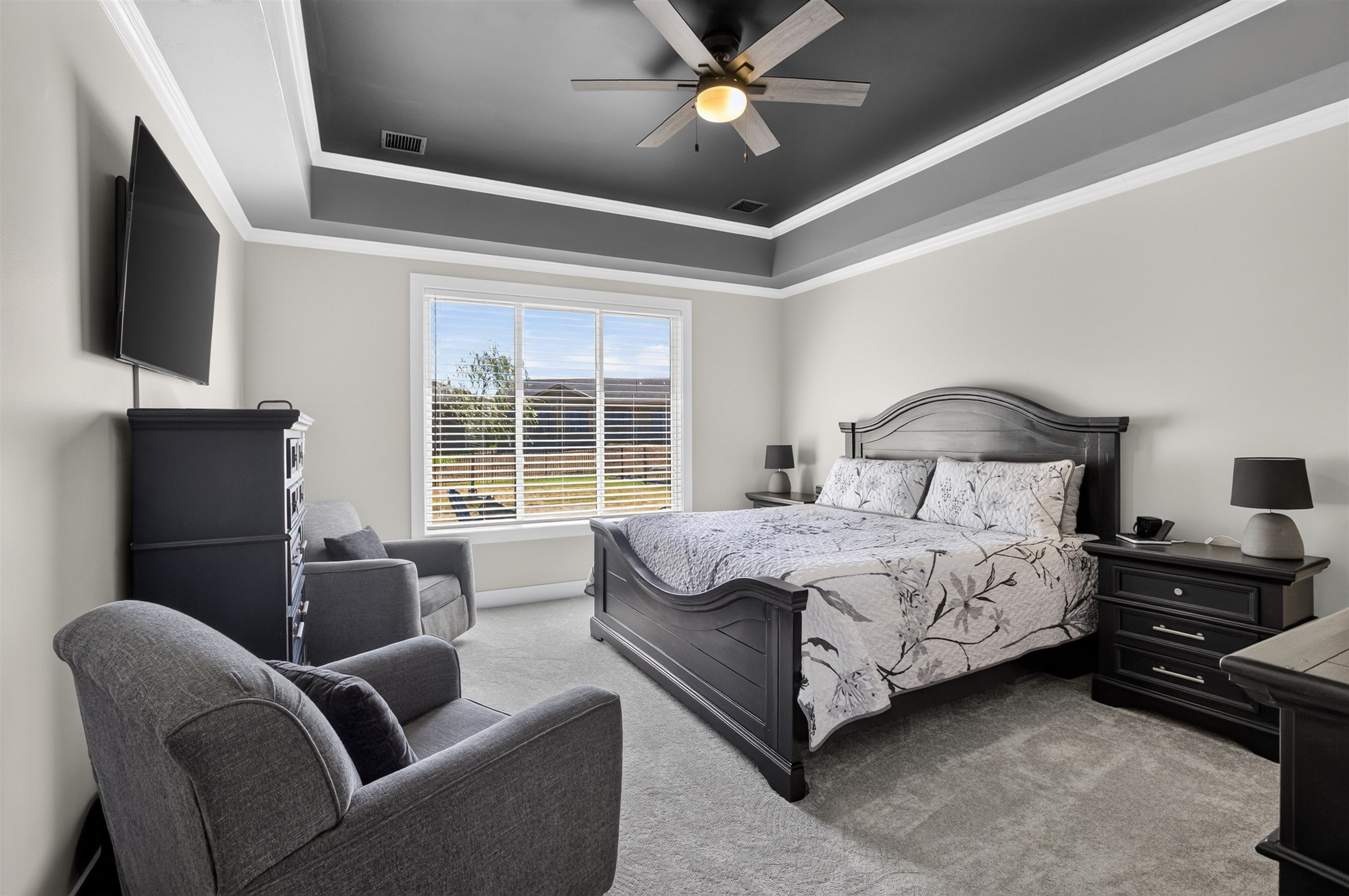 5945 E Forbes Property Photo 12