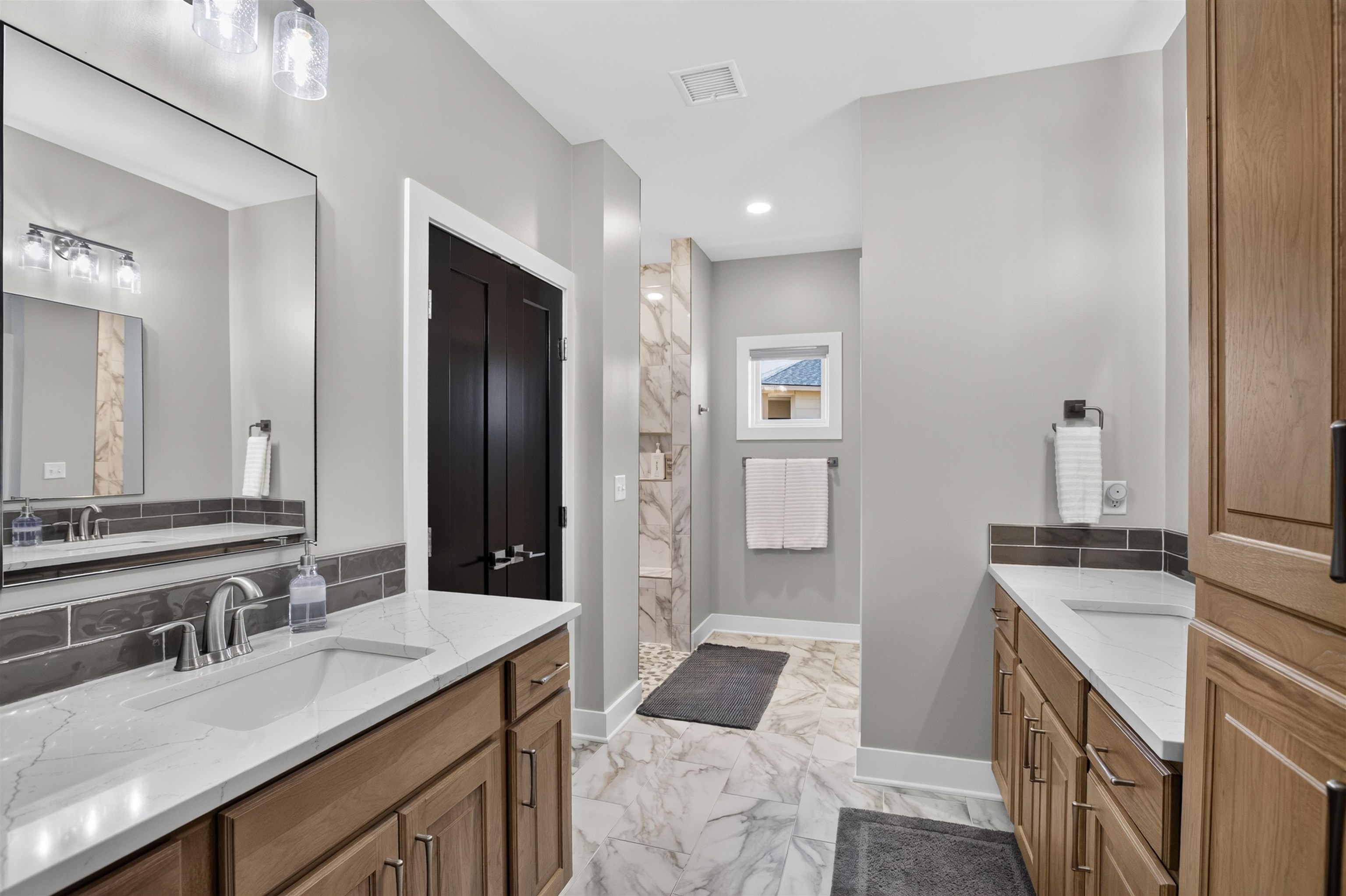 5945 E Forbes Property Photo 14