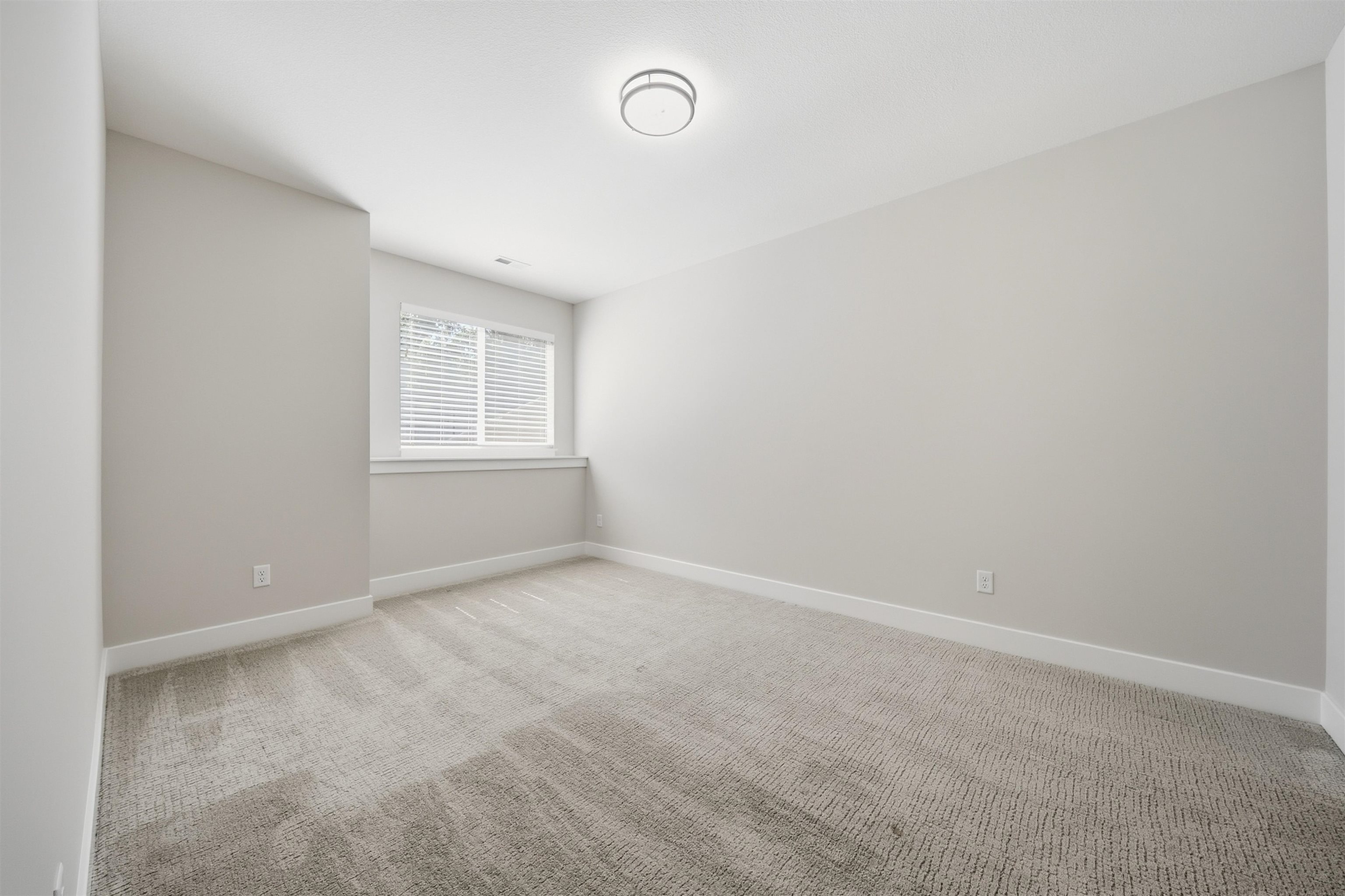 203 E River Birch St. Property Photo 27