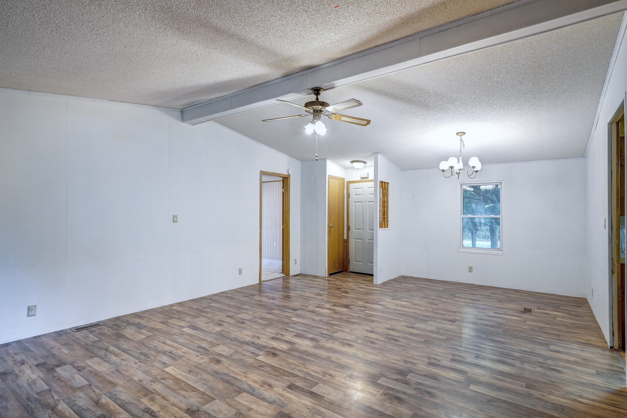 29406 97th Property Photo 4