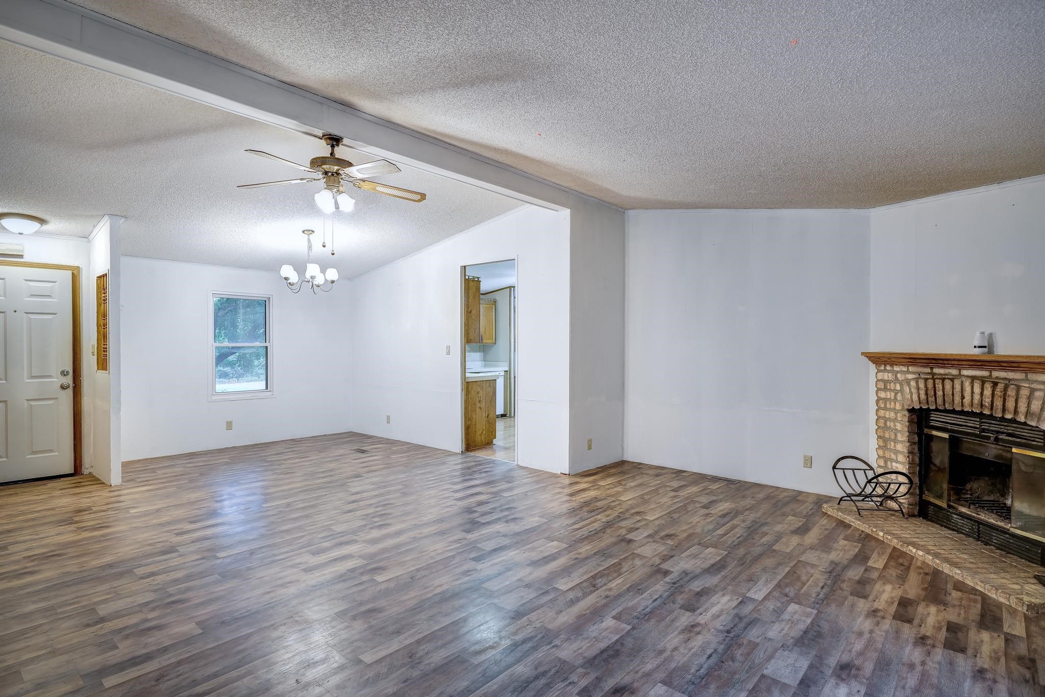 29406 97th Property Photo 6