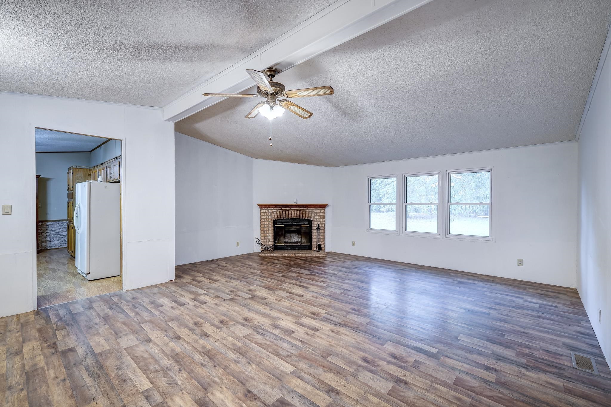 29406 97th Property Photo 7