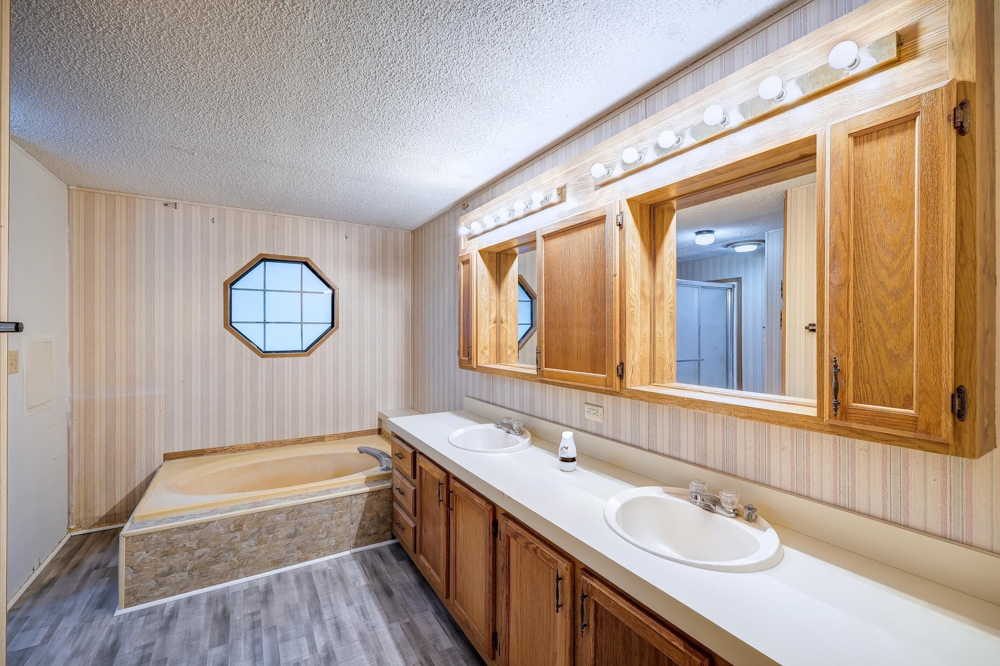 29406 97th Property Photo 17