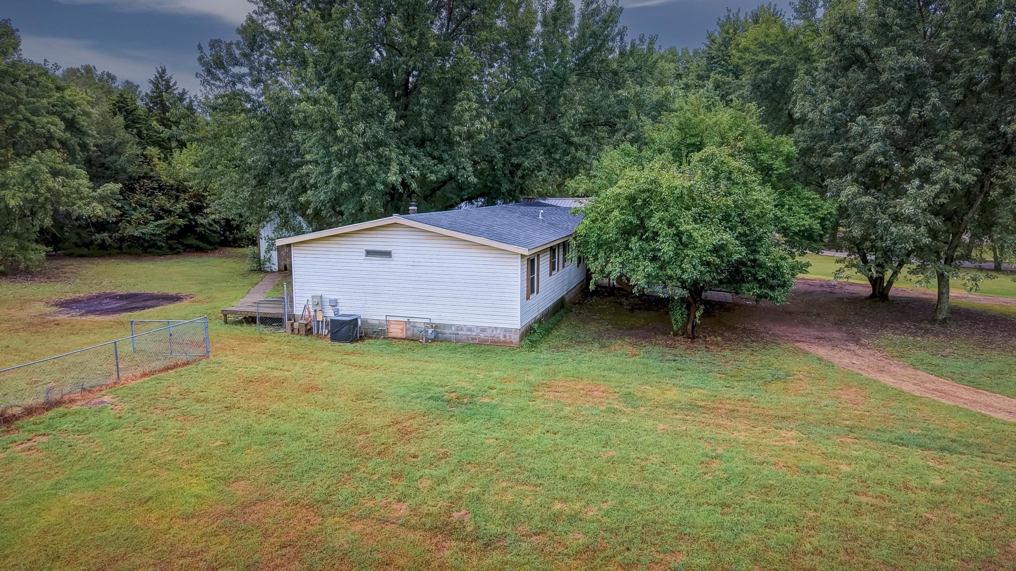 29406 97th Property Photo 27