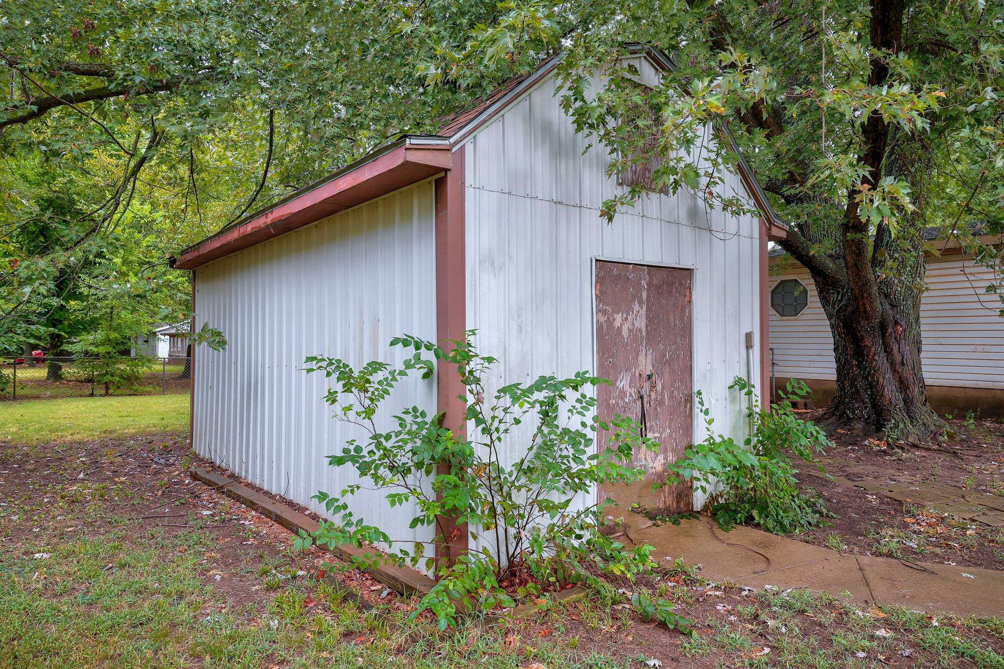 29406 97th Property Photo 33