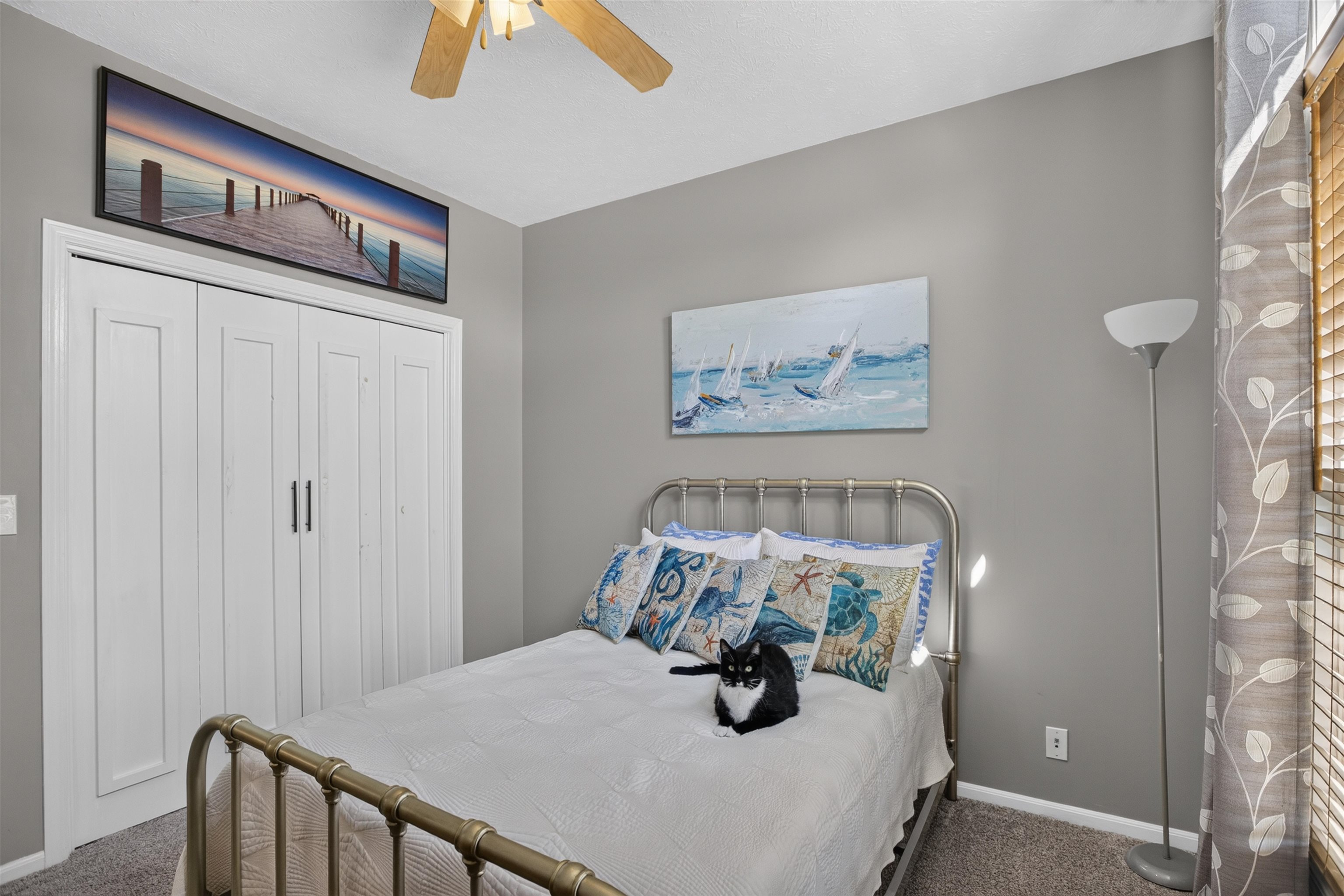 1601 E Fallbrook Property Photo 15