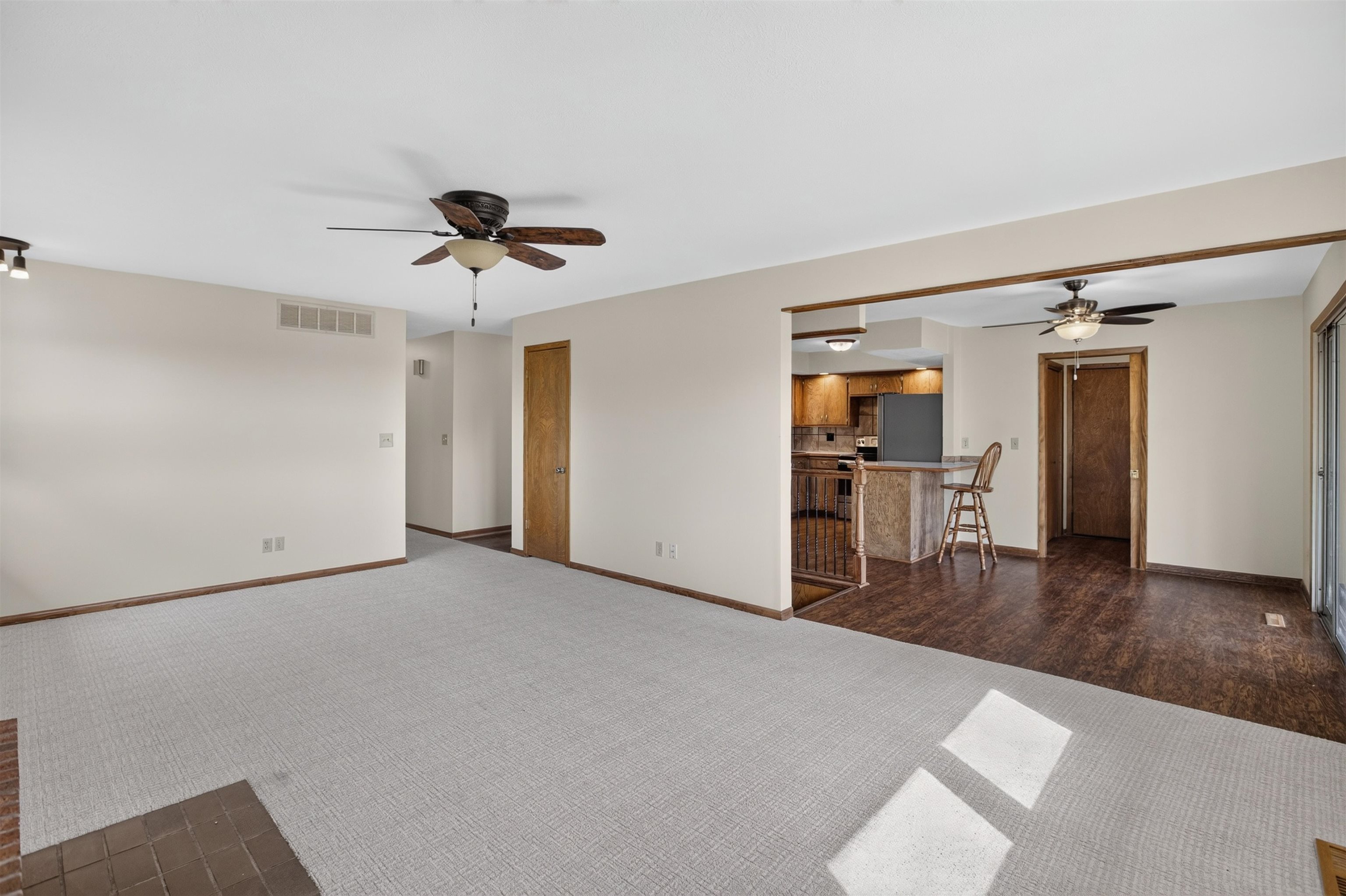12626 Thunder Property Photo 6