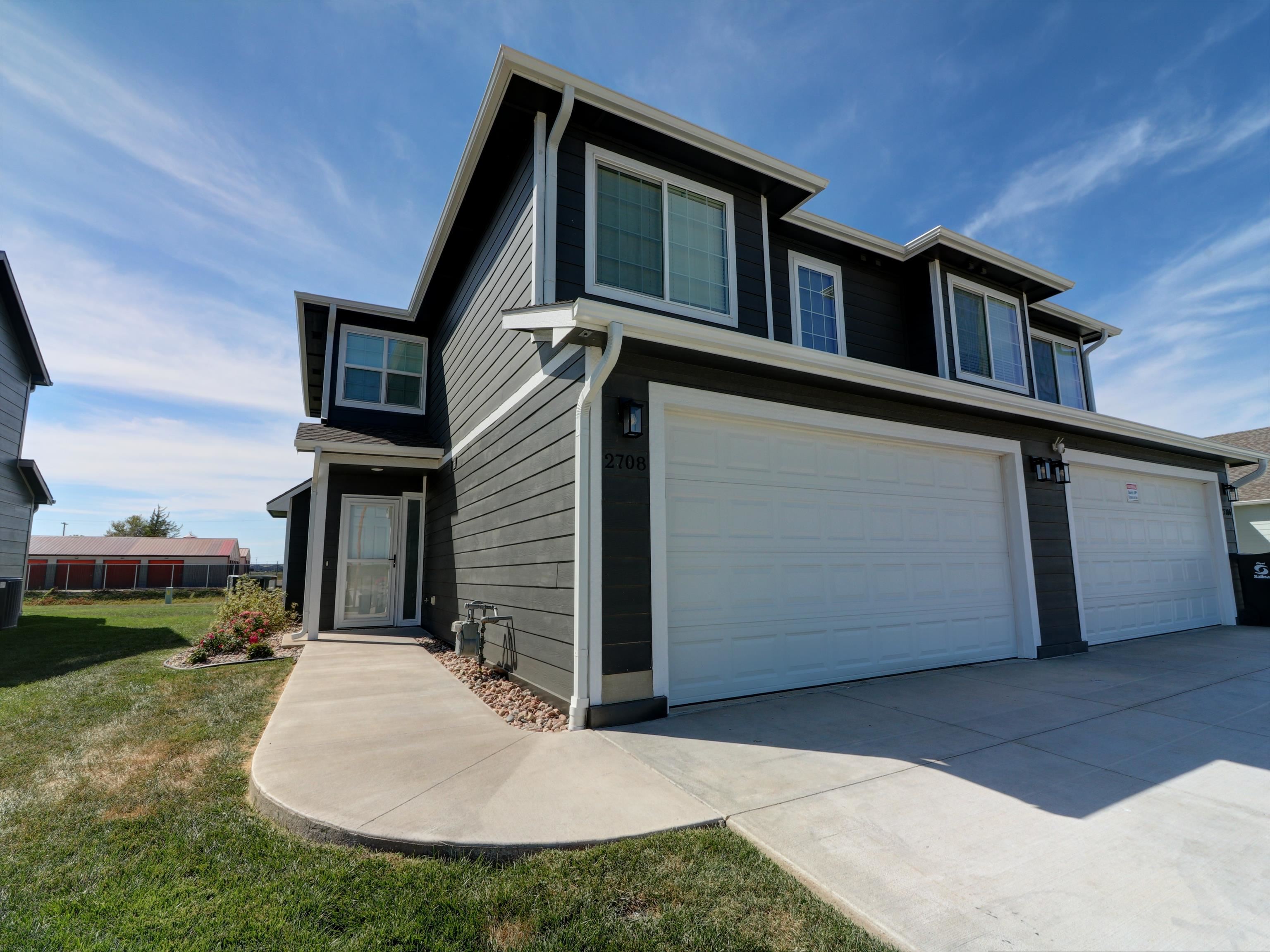 2708 Tim Rogers Ln Property Photo 1