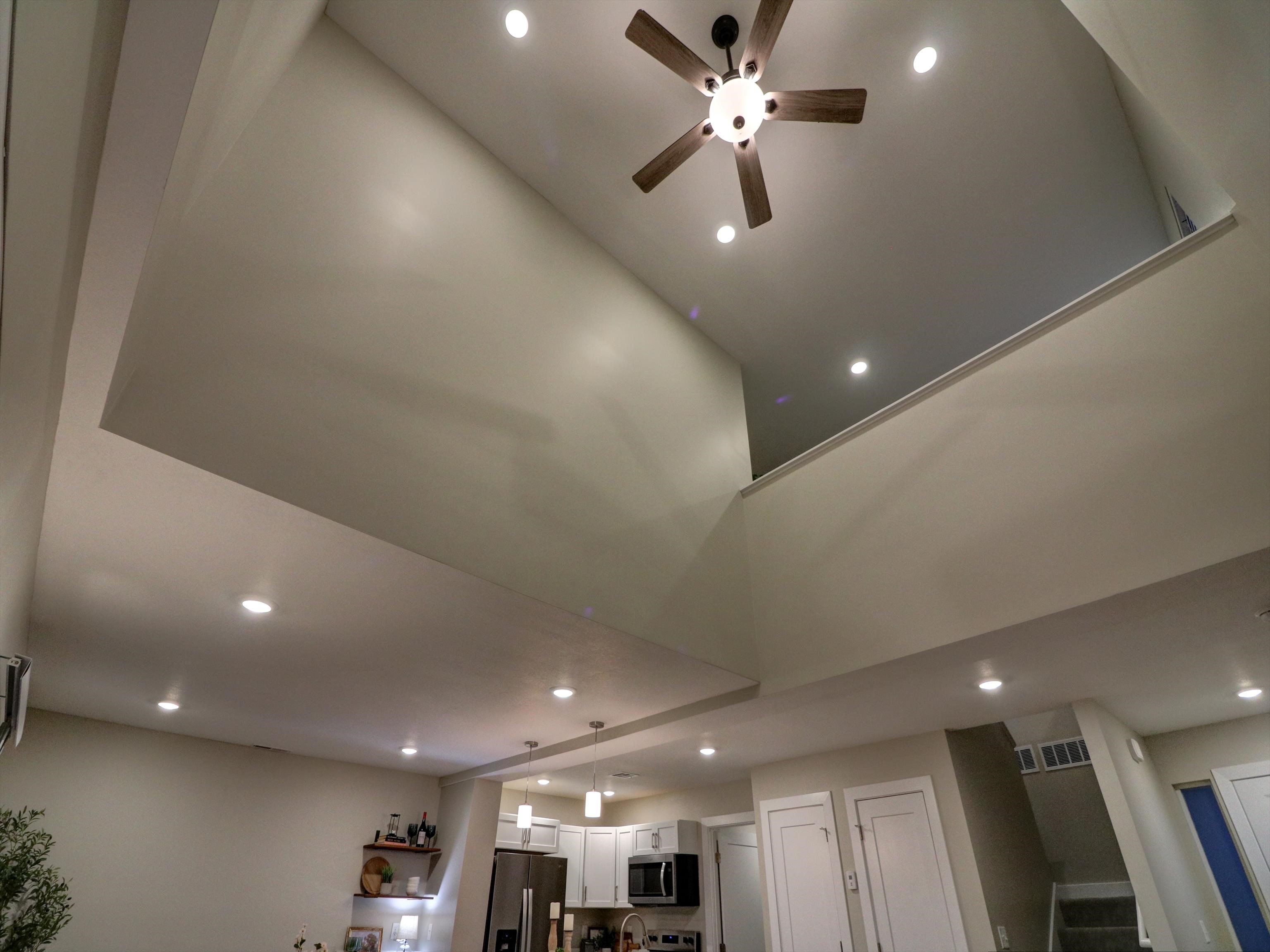 2708 Tim Rogers Ln Property Photo 6