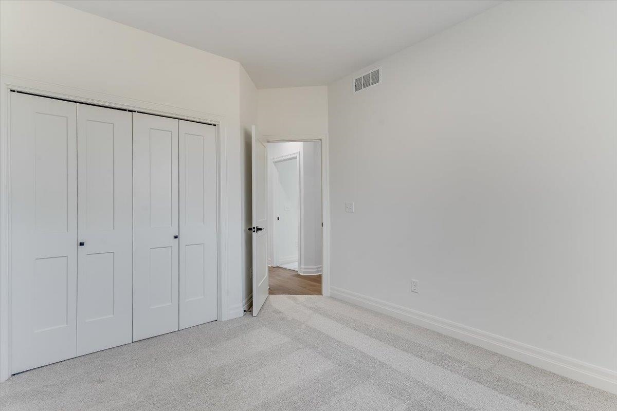 3545 S Linden Ct Property Photo 23
