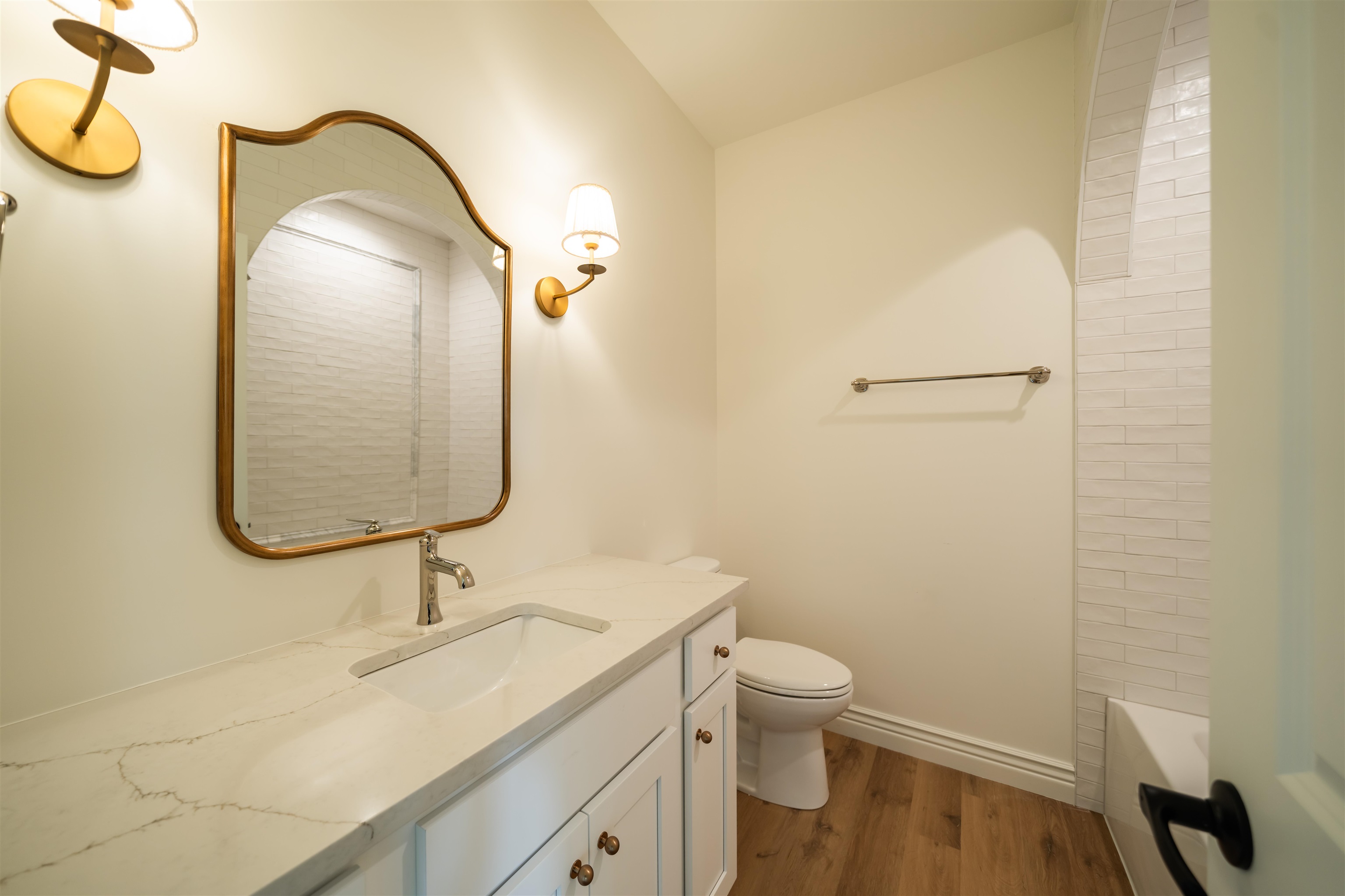 2013 N Clearstone St Property Photo 25