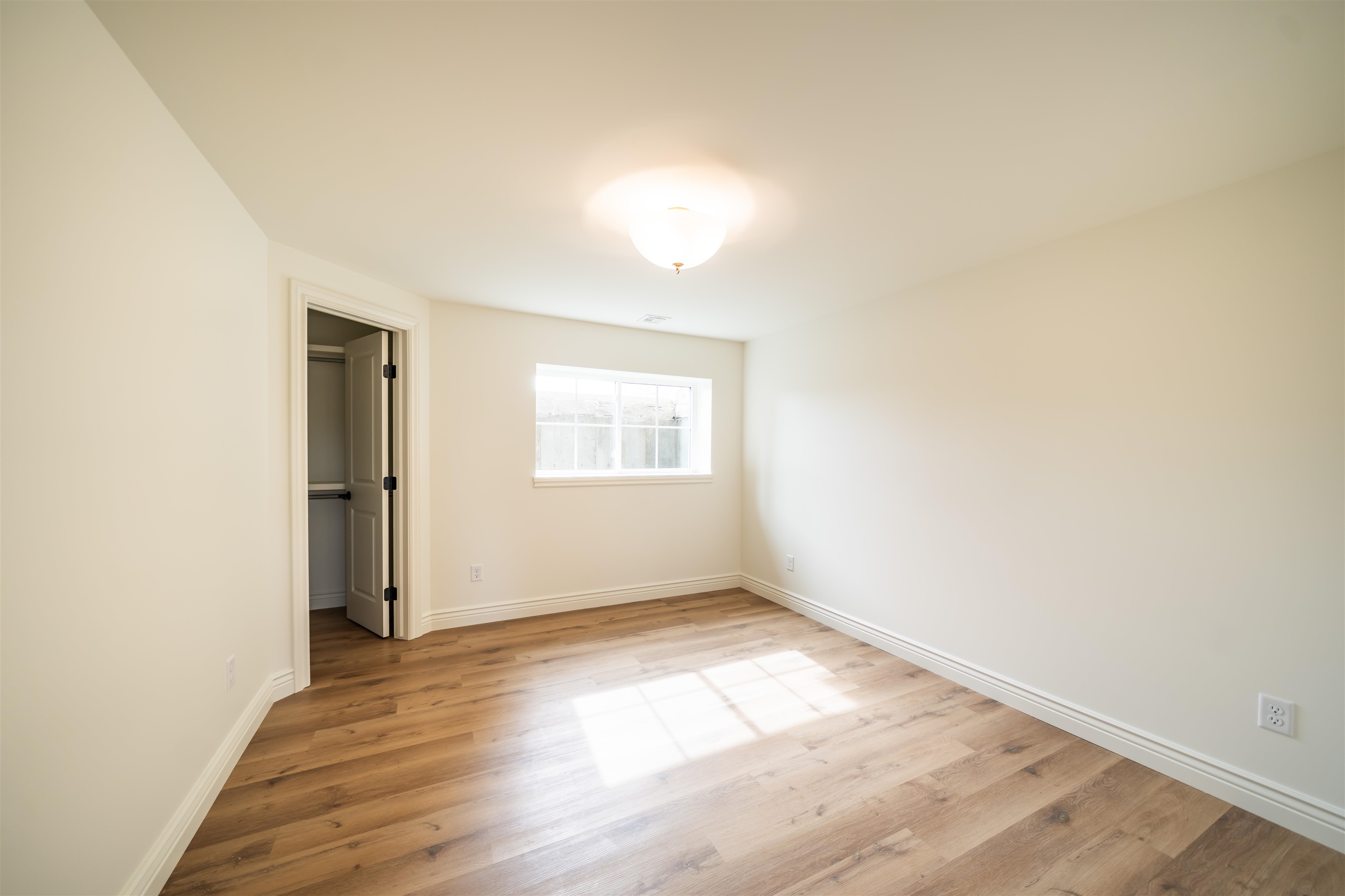 2013 N Clearstone St Property Photo 30