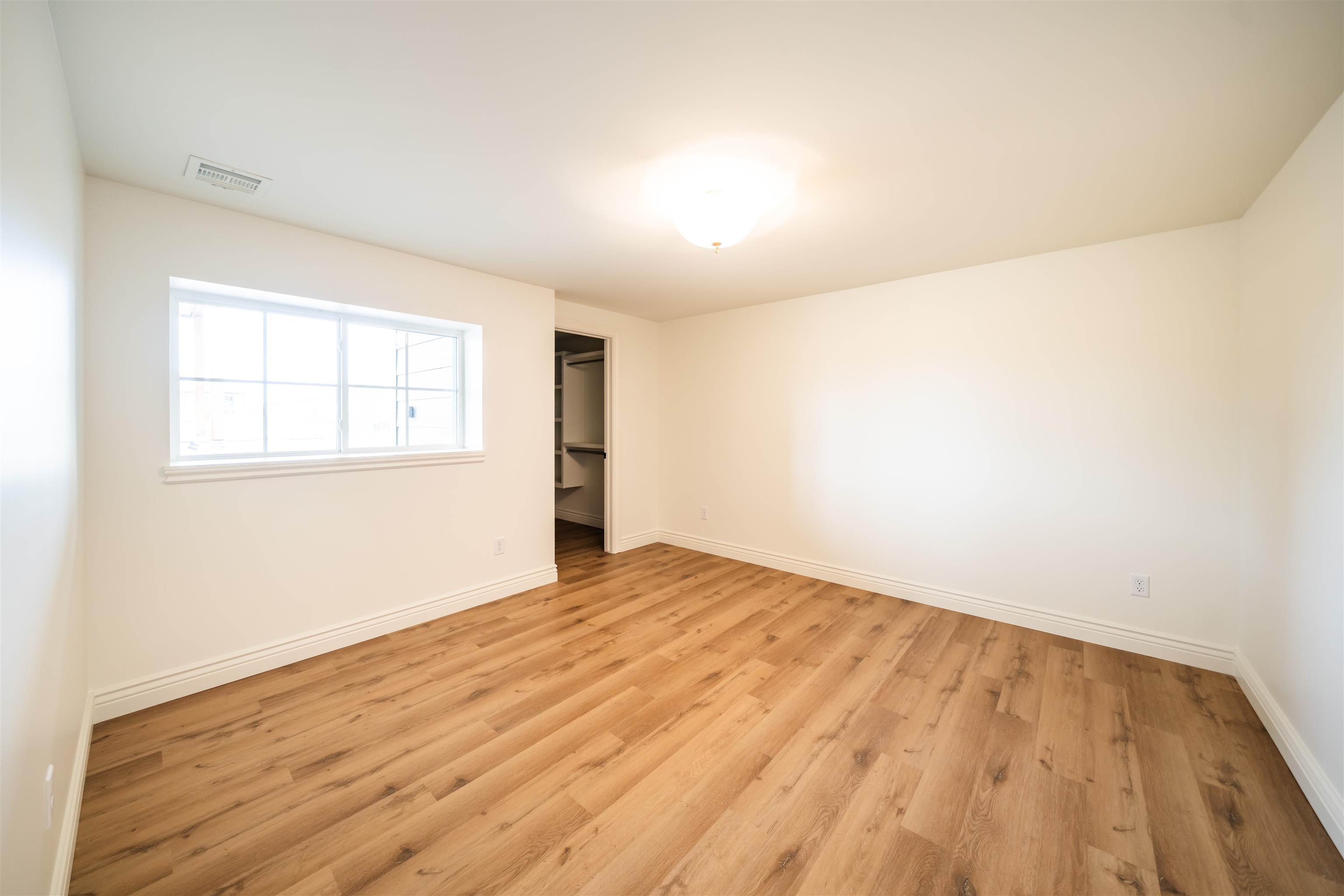 2013 N Clearstone St Property Photo 32