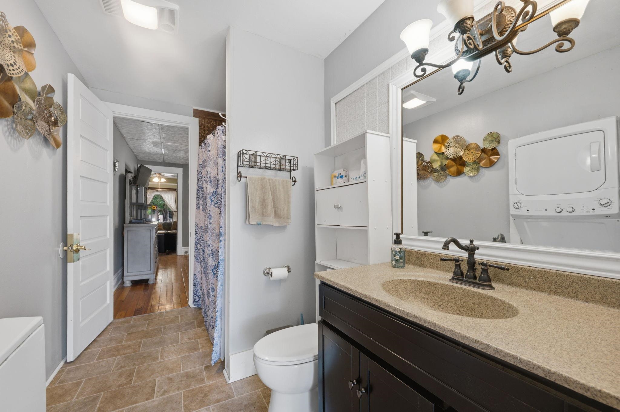 805 N C St Property Photo 7