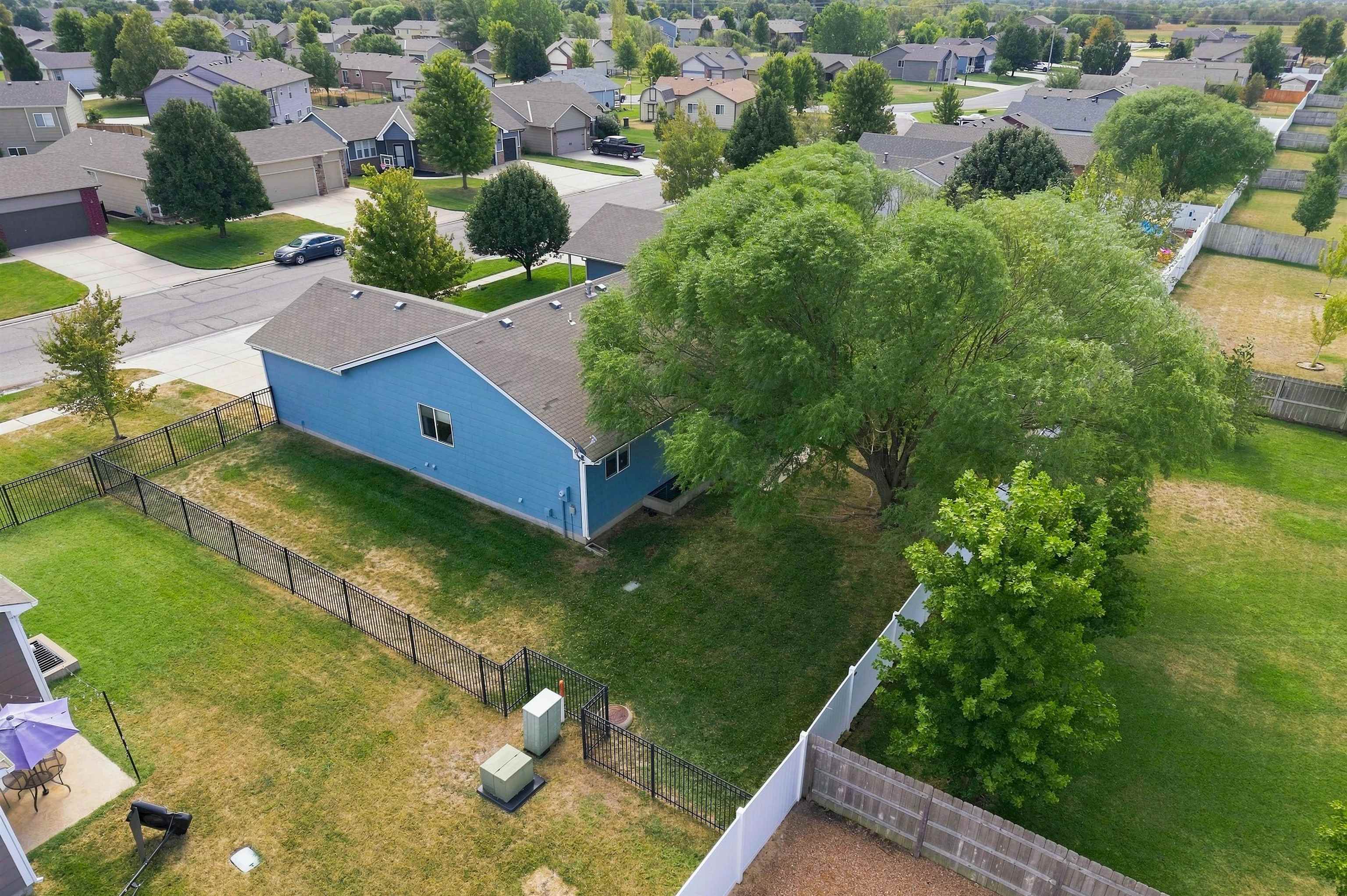 1535 N Kentucky Ln Property Photo 28