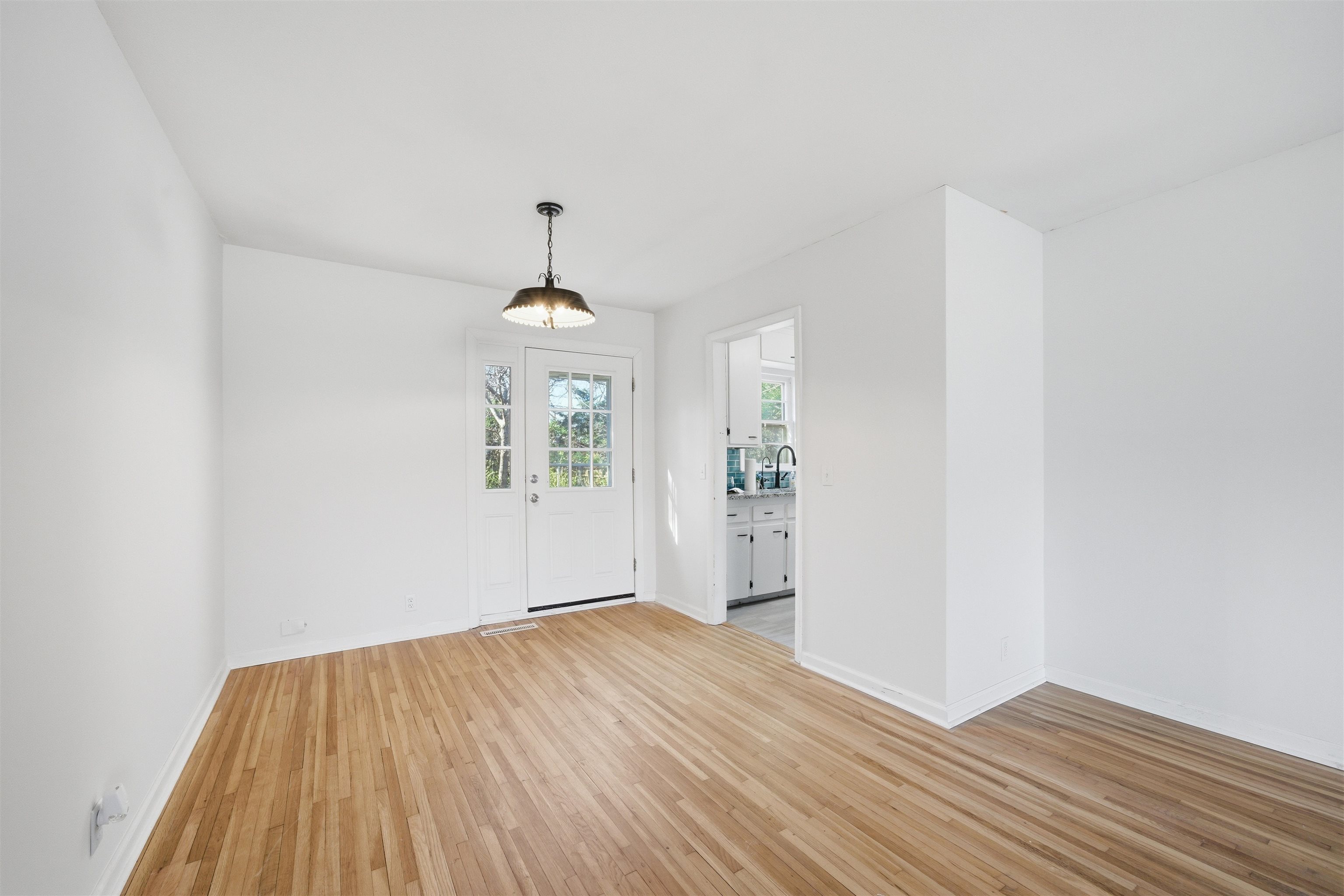 7603 E Gilbert St Property Photo 6