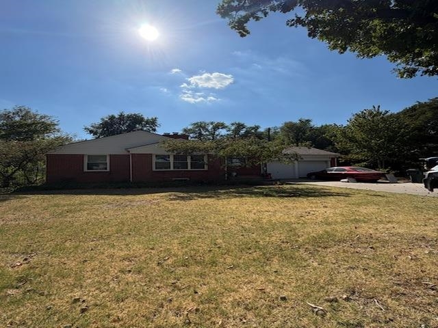 5605 E Rockwood Rd Property Photo 4
