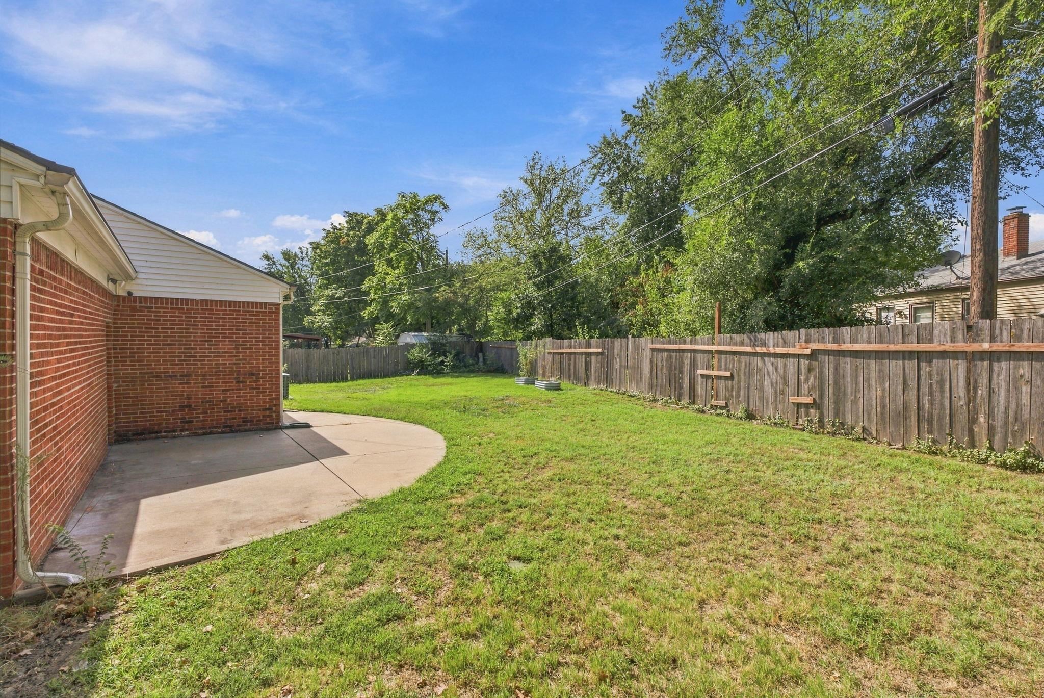 5605 E Rockwood Rd Property Photo 26